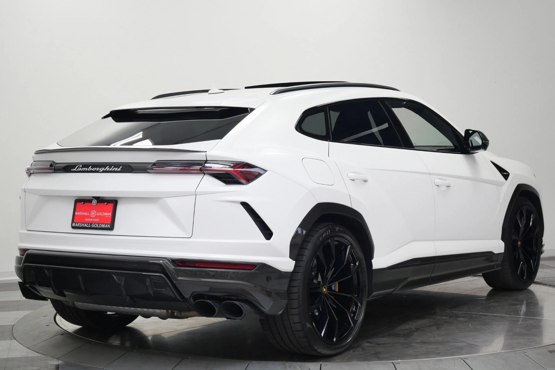 mph008_2317999476_Used_2021_Lamborghini_Urus_Carbon_Fiber_Packs_Inside_and_Out_23_Inch_Wheels_1775930480_7f61621ae9