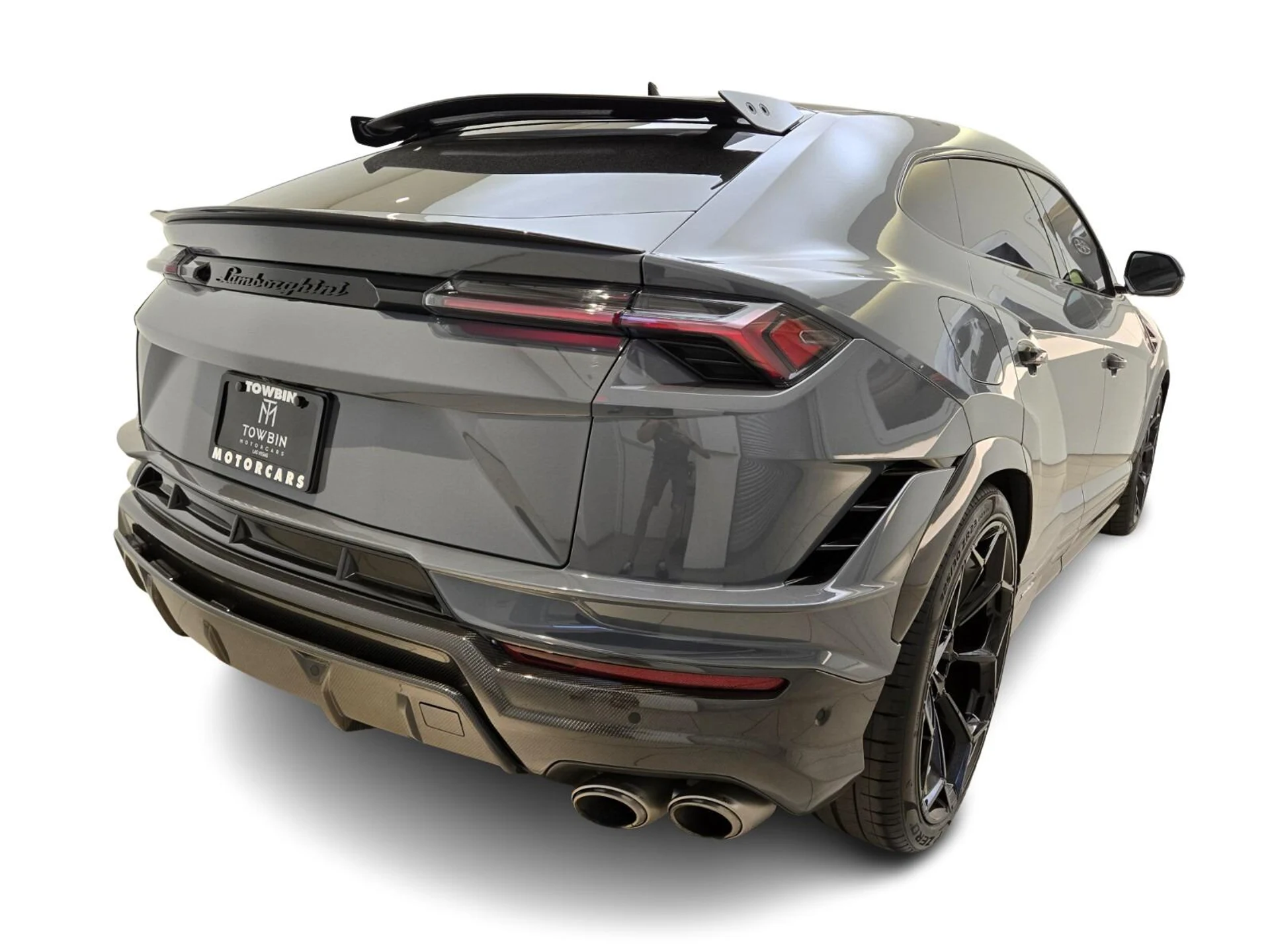 mph008_2320868361_Used_2023_Lamborghini_Urus_Performante_1777095804_dbfadd3c0c