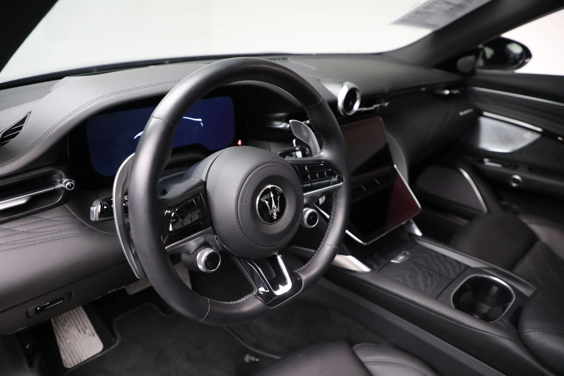 mph008_2327539937_Used_2024_Maserati_Gran_Turismo_Modena_a4feb4f5a1