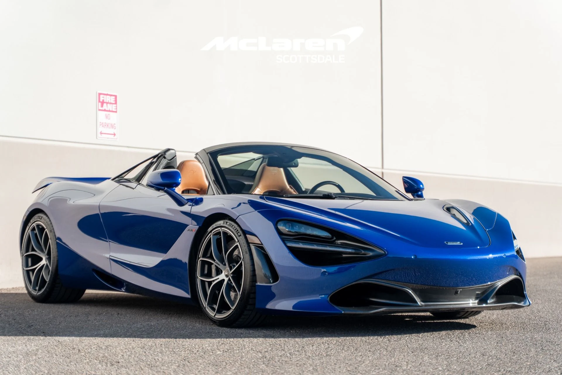 mph008_2343850717_Used_2020_MCLAREN_720_S_Luxury_1765676067_4f34ead27d