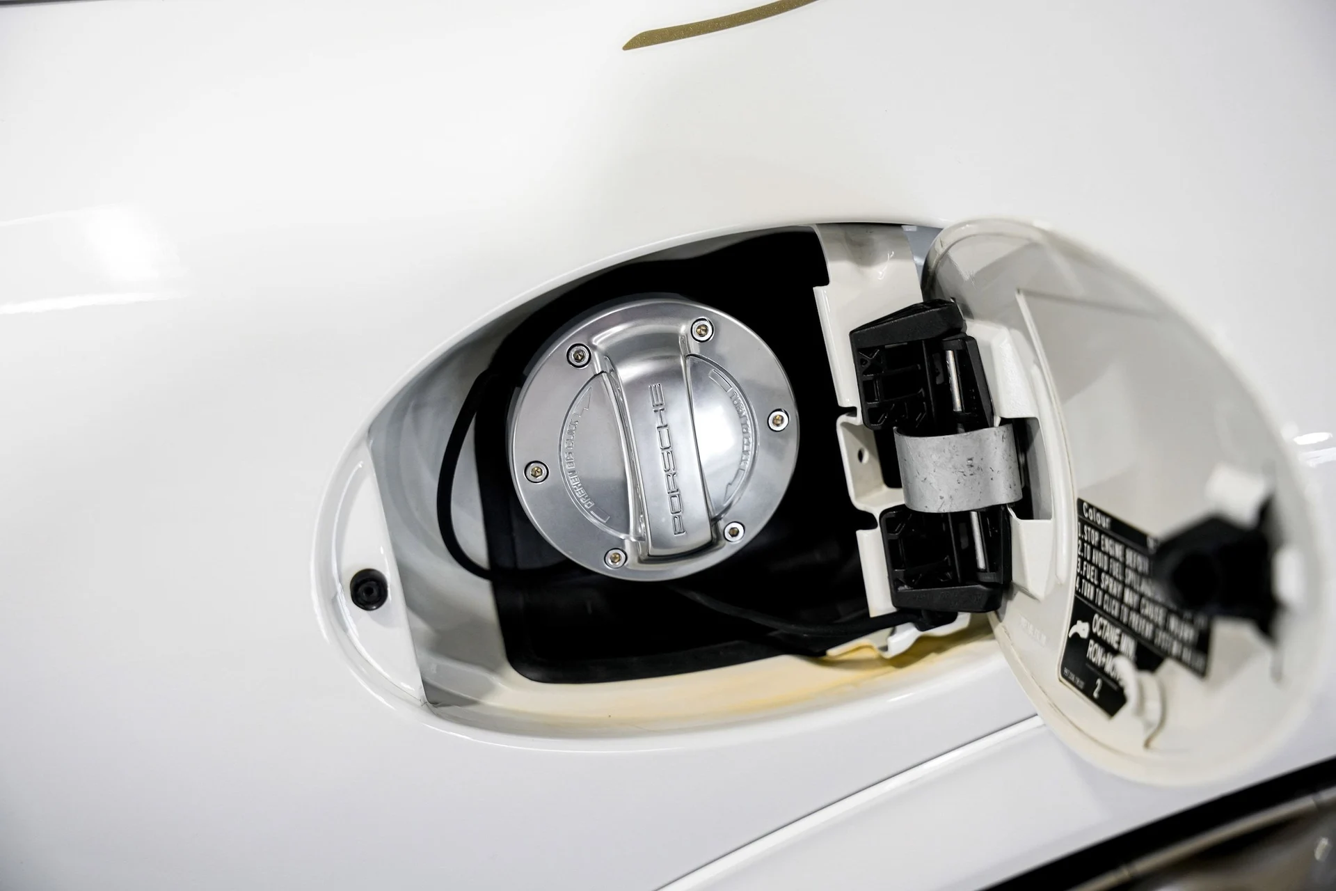 mph008_2344525209_e19100159ea4103a324b53a34cec86b4x_31c15cf3b9