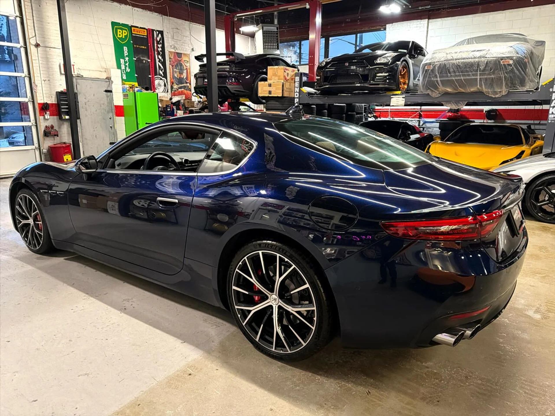 mph008_2346109884_639015868451024155_1ac2e2878b