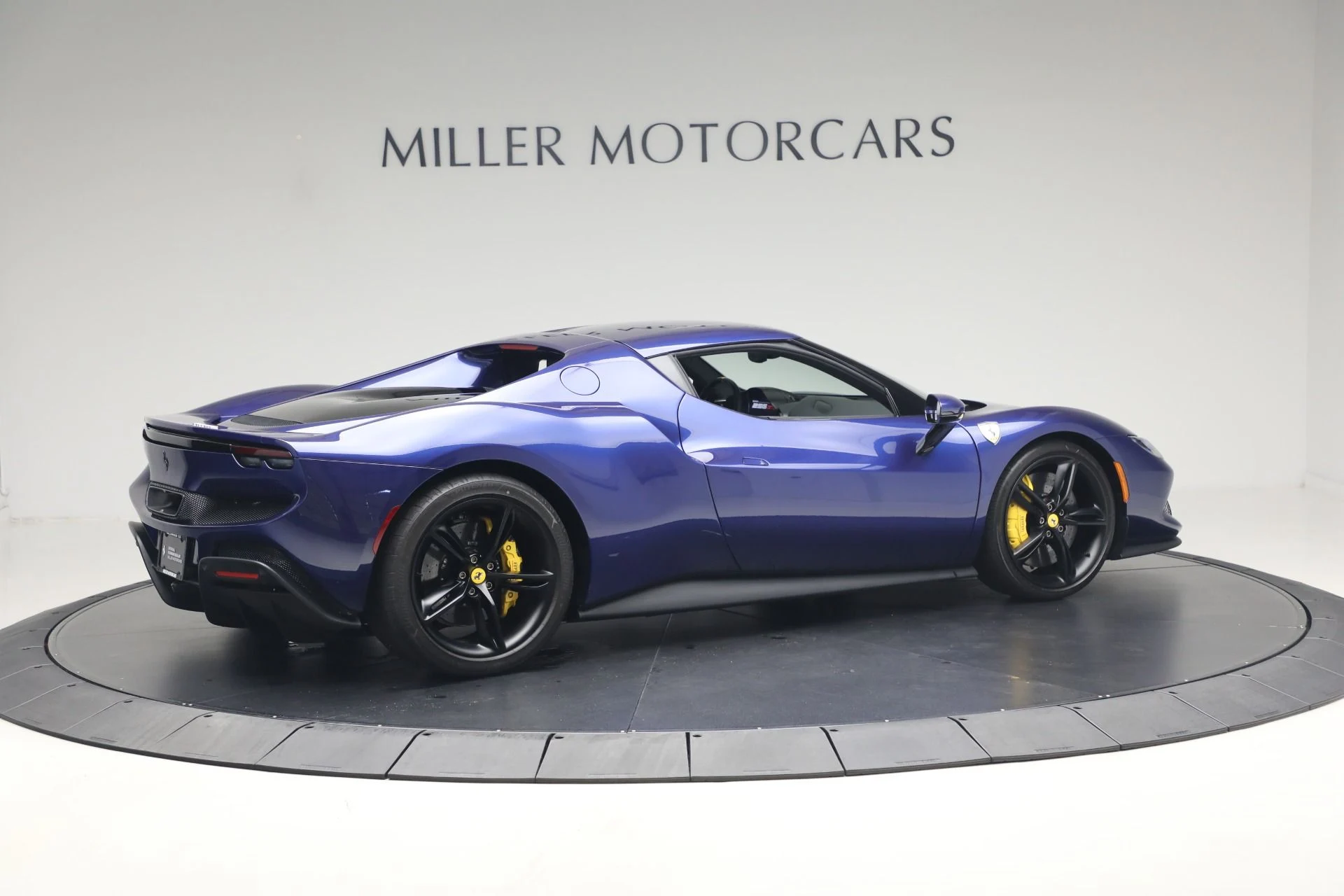 mph008_2363144629_Used_2025_Ferrari_296_GTB_1786131513_4876752ec7