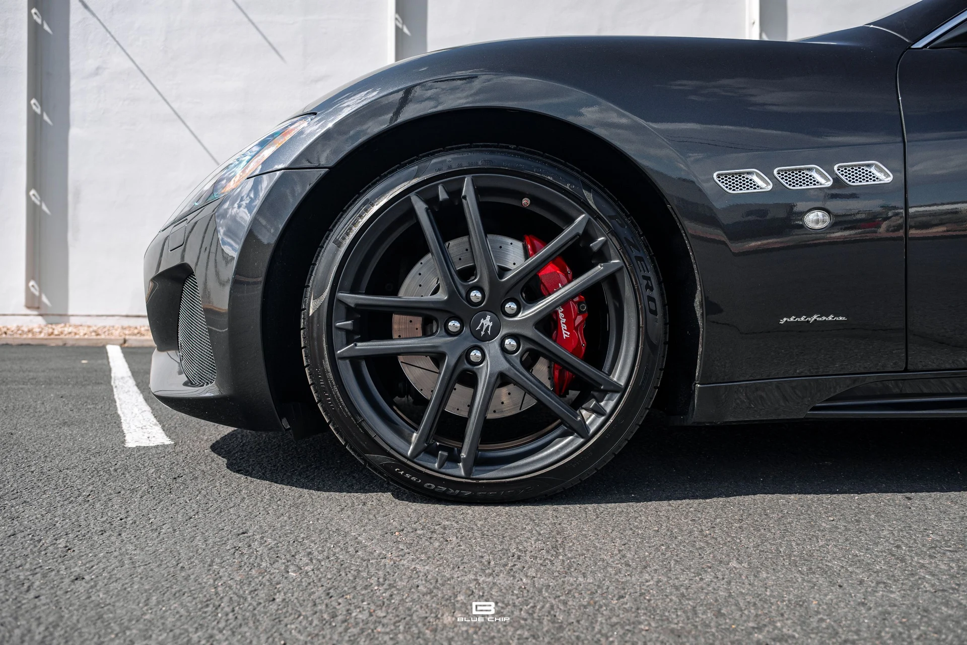 mph008_2366007970_6a6d2240acae537ca48bec4e_23801_202018_20_Maserati_20_Granturismo_20_Sport_09_11d452ac82