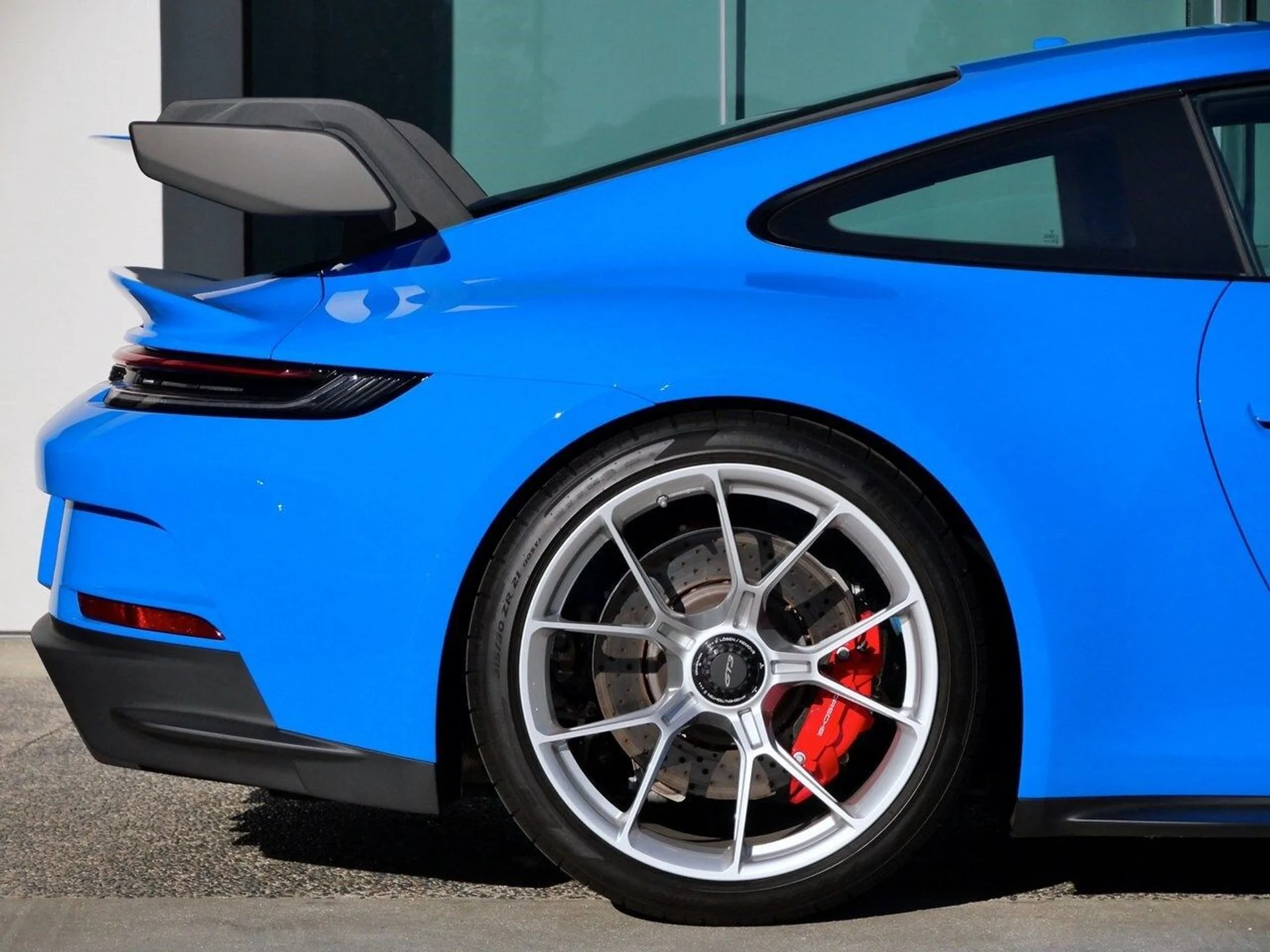 mph008_2368001688_eeab49027567e6247e8dcc69d29e77cdx_09122abe2a