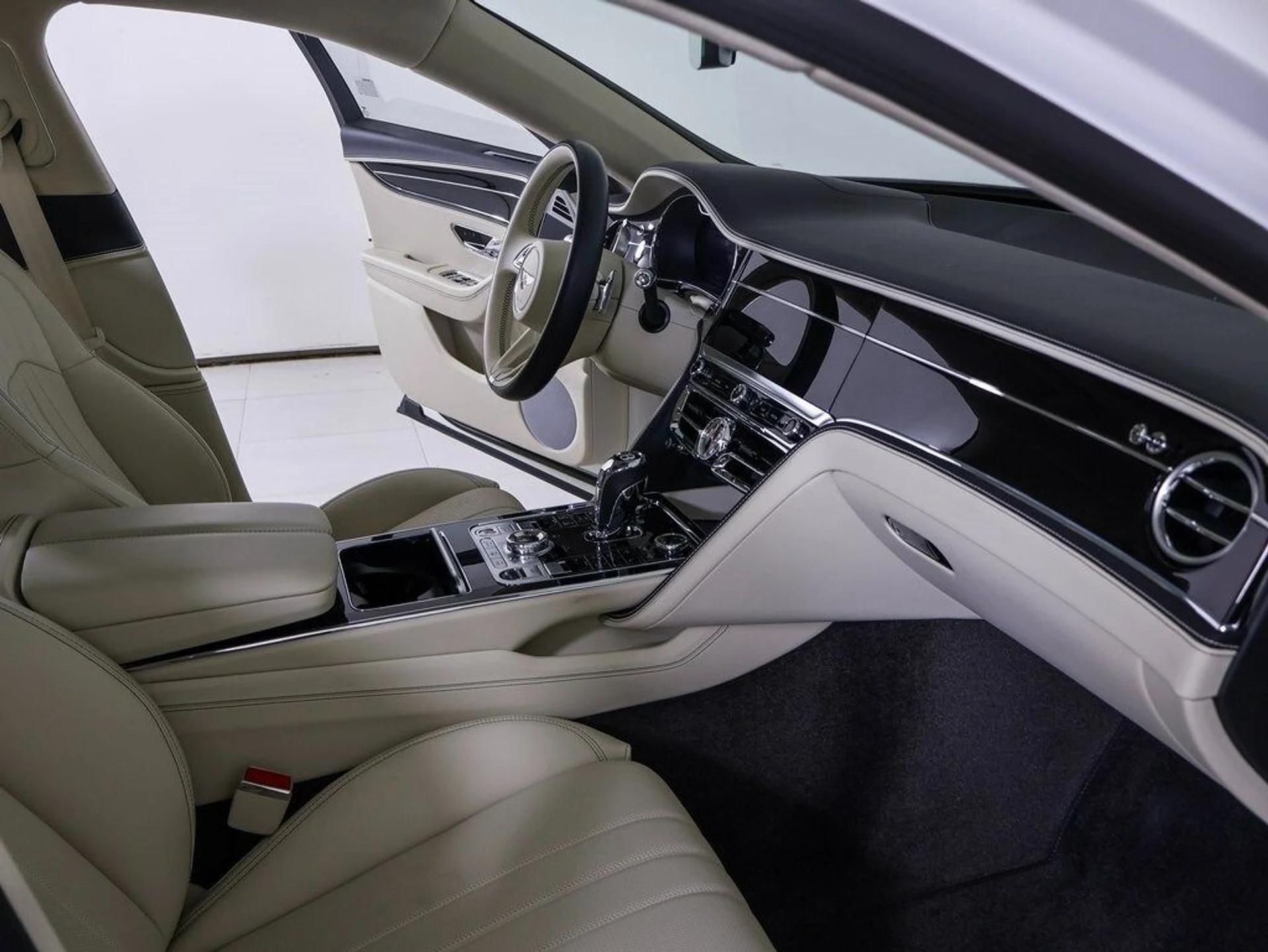 mph008_2369649473_c21569aab6590177a4b04b30133c9436x_f827a9a093