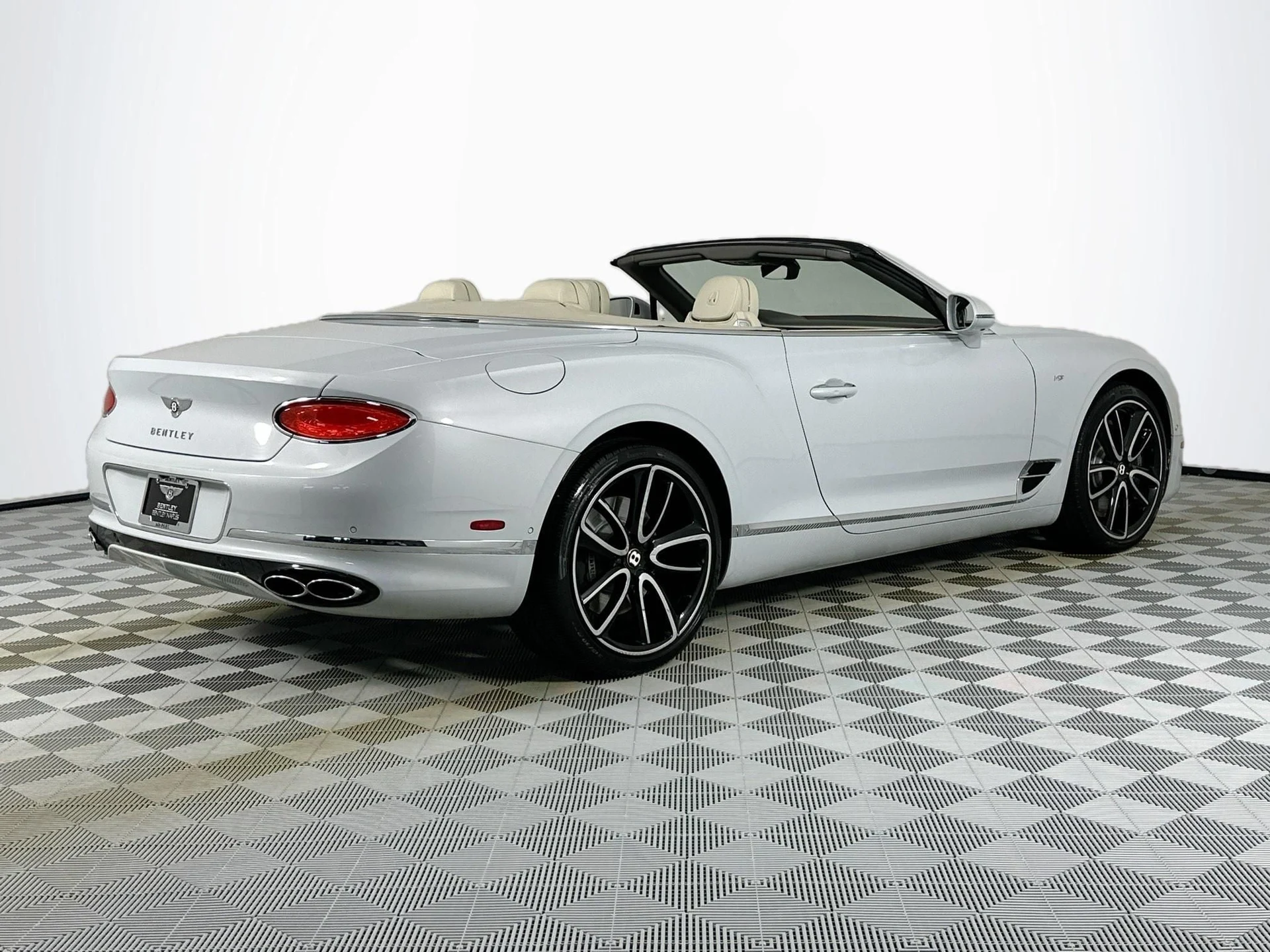 mph008_2370961086_9_1b59f0569c