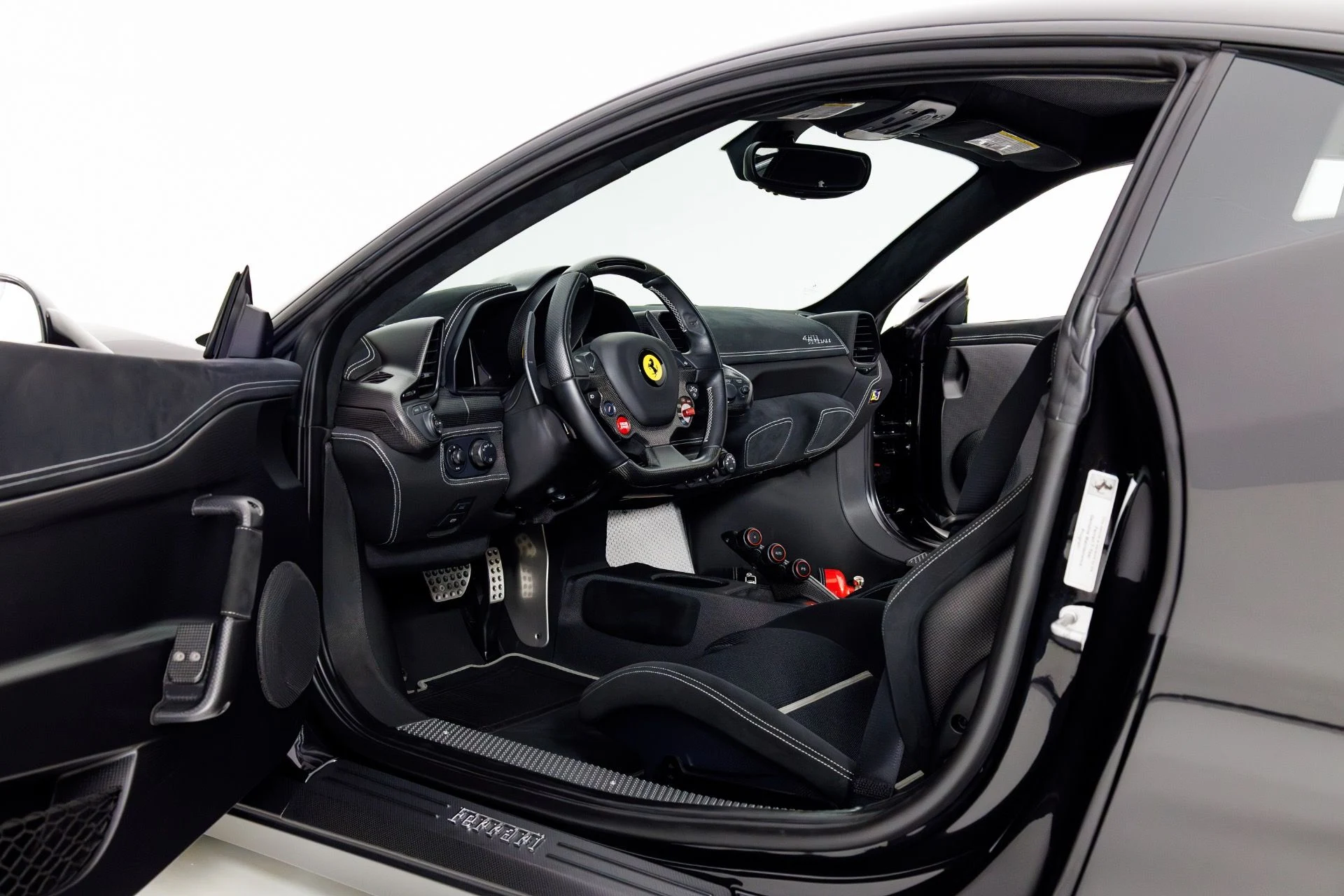 mph008_2371109633_Used_2014_Ferrari_458_Italia_Speciale_1770745780_44cf69ced1