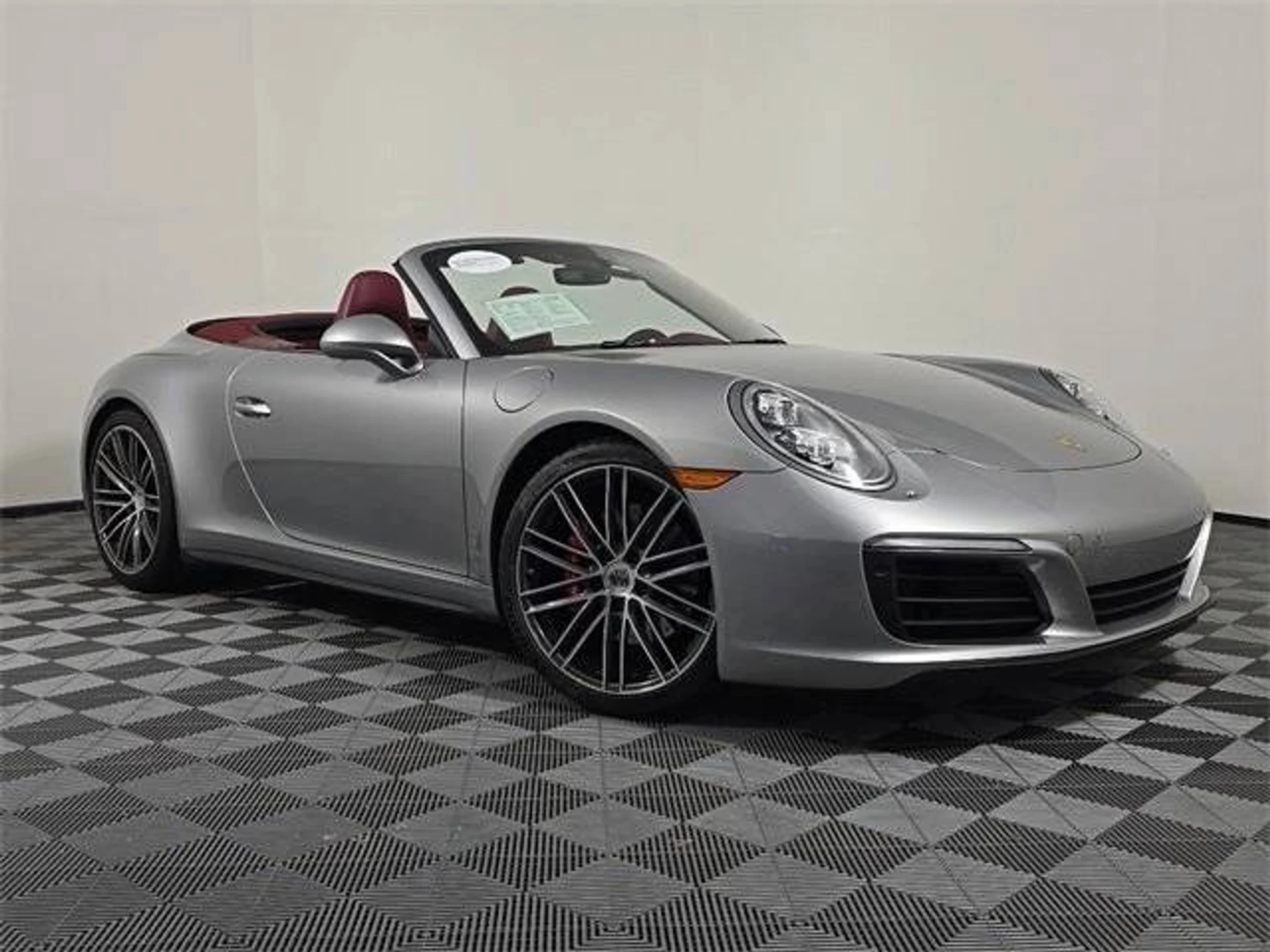 mph008_237210472_1280_4a04648af1