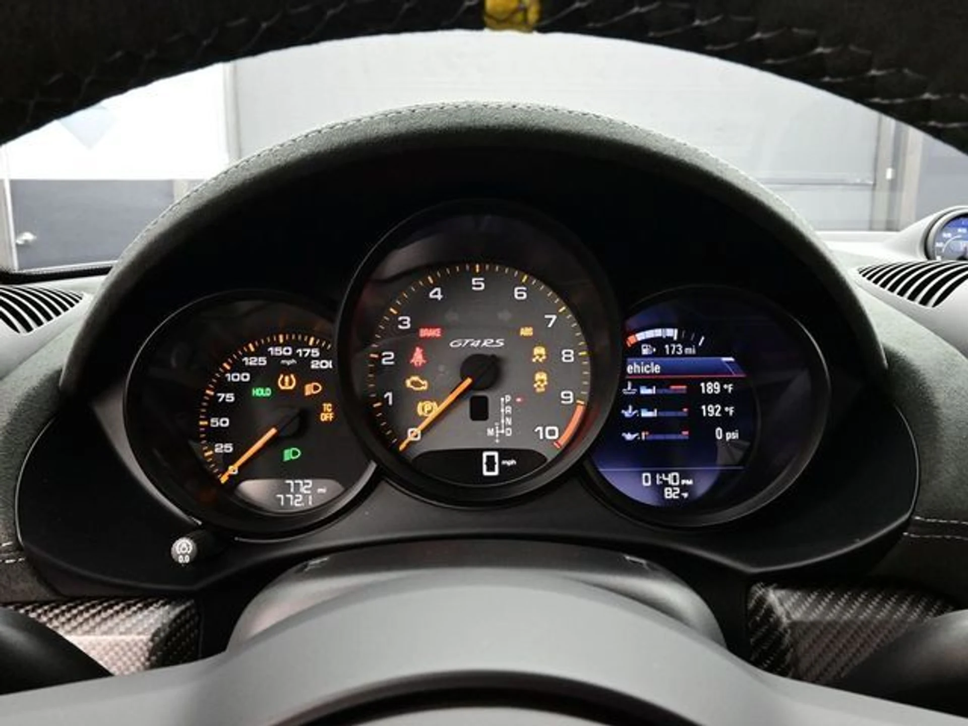 mph008_2380126039_72308789c4de7edb3566677511cee8a6x_f417b88592