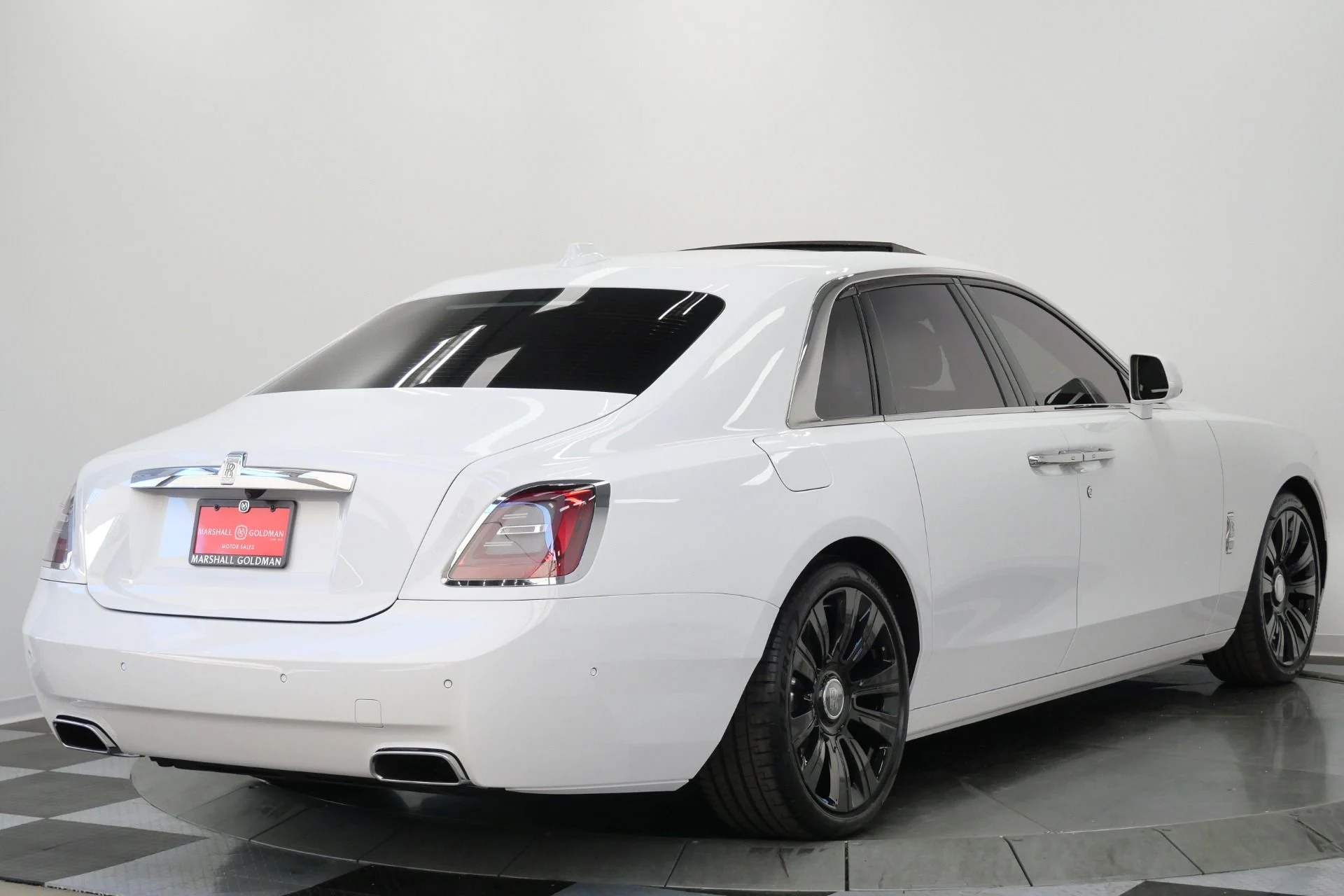 mph008_2382078159_Used_2022_Rolls_Royce_Ghost_Low_Miles_The_Ghost_Package_Bespoke_Audio_1780333071_043c3b311d