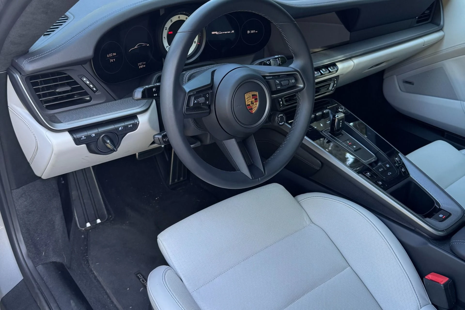 mph008_2383918354_Used_2022_Porsche_911_Carrera_S_1753310750_6a080dff92