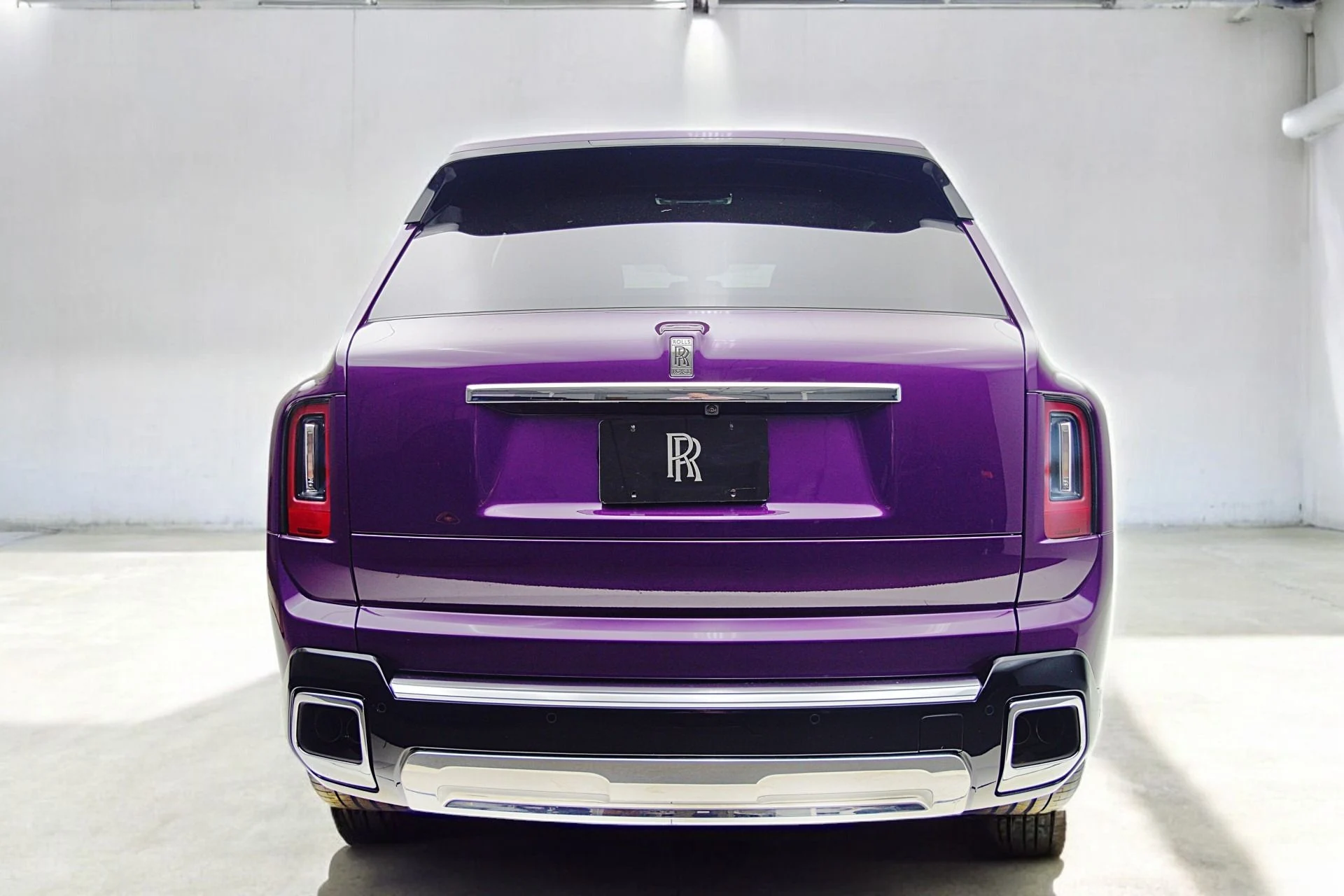 mph008_2383980920_Used_2025_Rolls_Royce_Cullinan_fa8cb2a89a