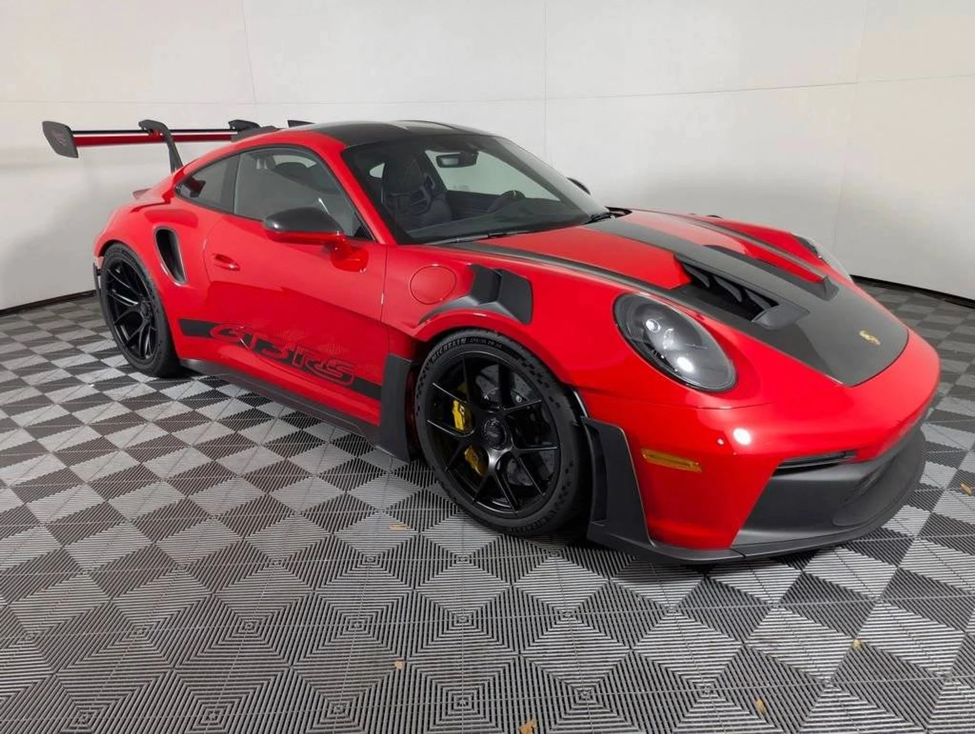 mph008_2389204873_1280_3d1cfa4486