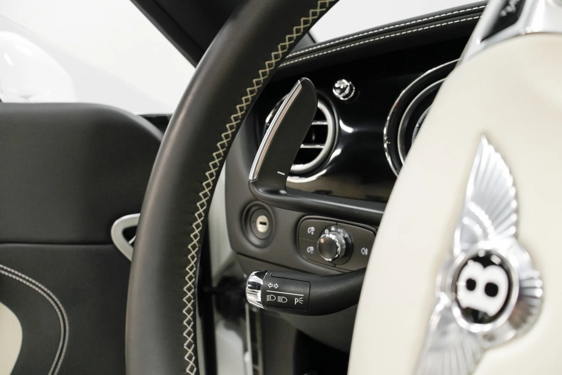 mph008_2389266622_Used_2016_Bentley_Continental_GT_W12_1765815646_4f08d9fef0