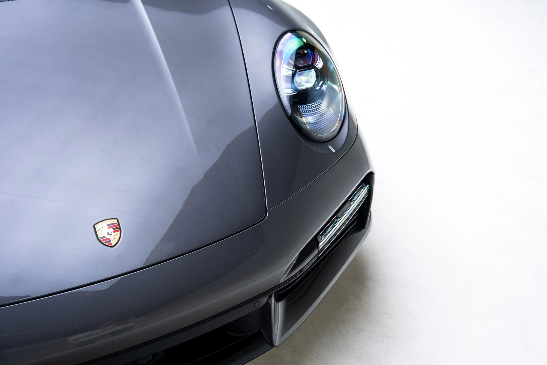 mph008_2399146054_Used_2024_Porsche_911_Turbo_S_1769194079_9b878bc8c0