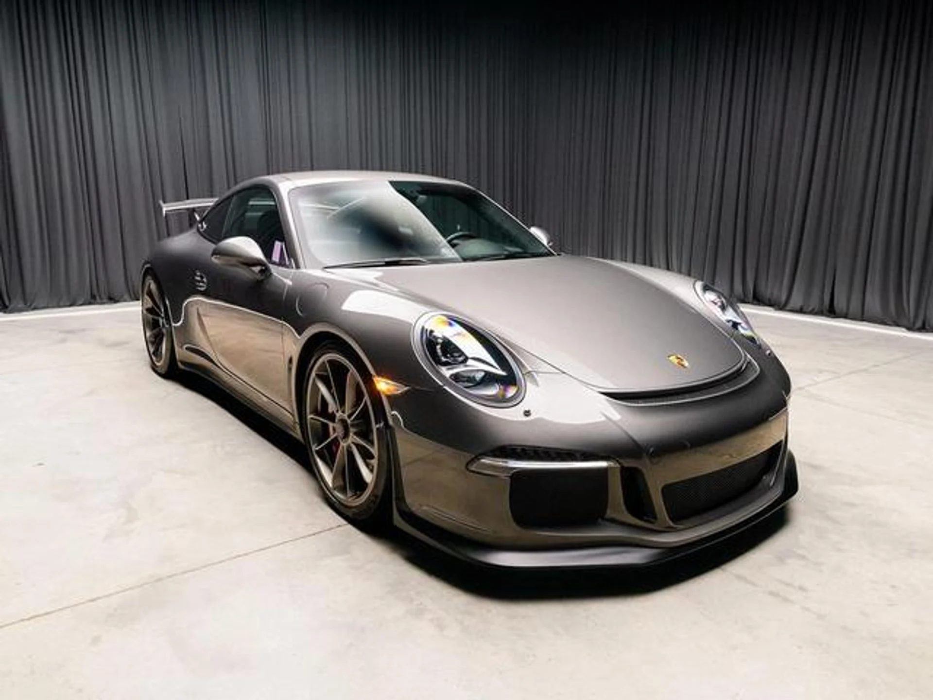 mph008_2401600194_Uds_Sk_Qnmz_LR_Tv_g4h2fu_Y_Y4e3_U_26c1e28735