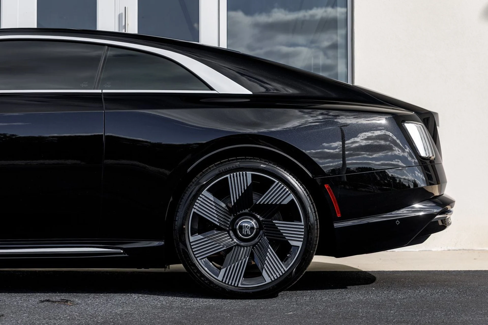 mph008_2405256376_f68f53282893abd94bcbfcf9f363abc9x_c787a55ac9