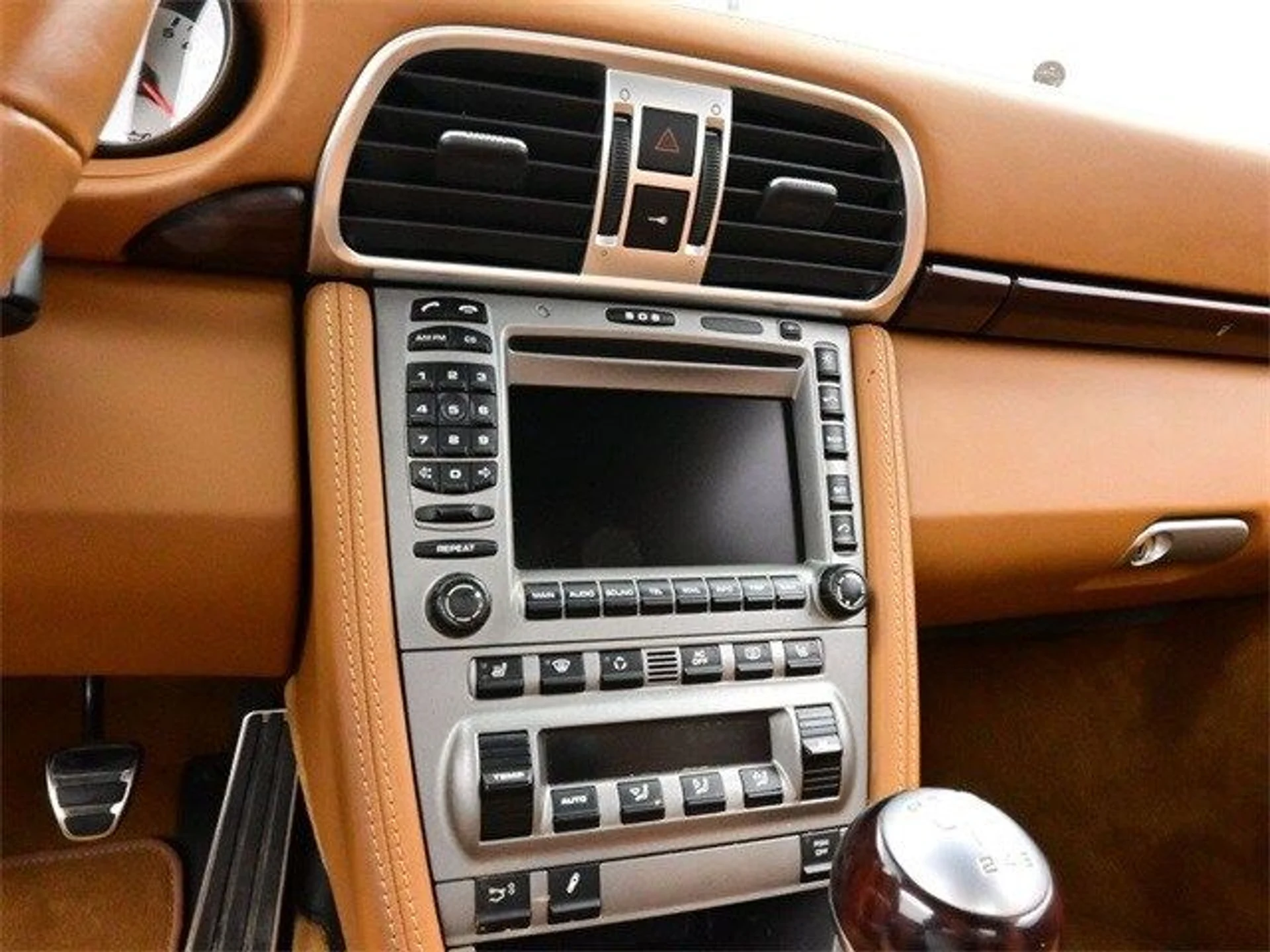 mph008_2411897126_2ee76f5c7d802088b35586f3e40dfd48x_cd7abb87a0