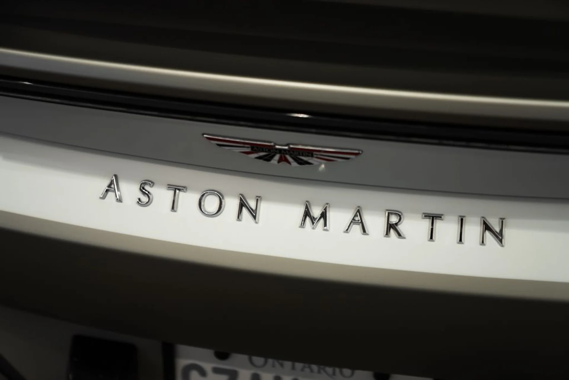 mph008_2415451696_aston_martin_vantage_2023_jpg_v_1773863537_4ac509d2fb