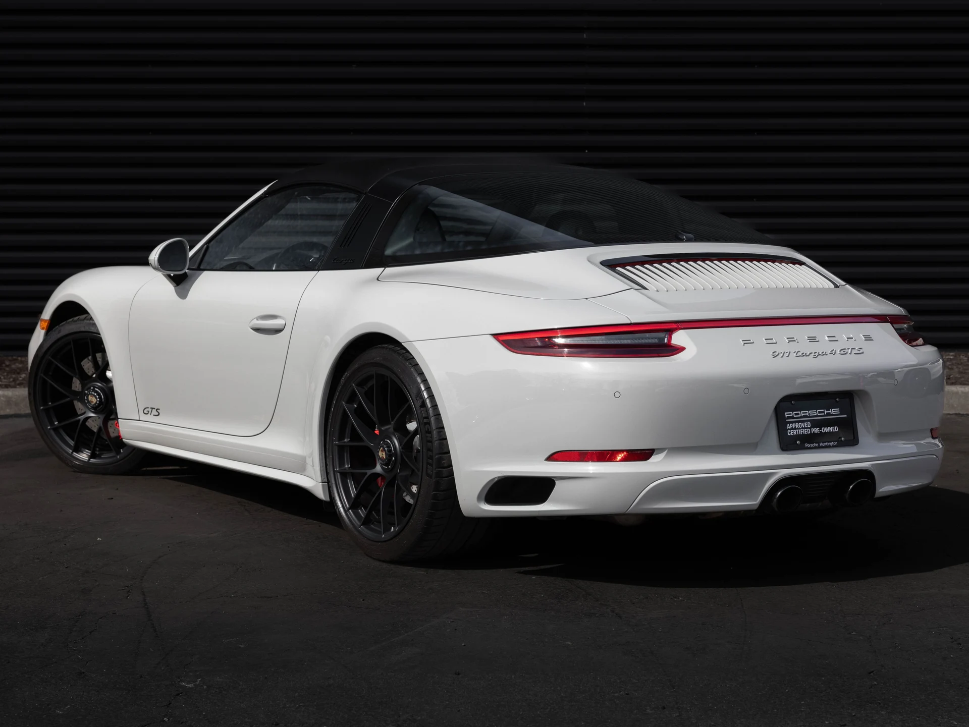 mph008_2422101276_37d1d64a4aca2b03df399d37c39cbcb1_56b4b16cea