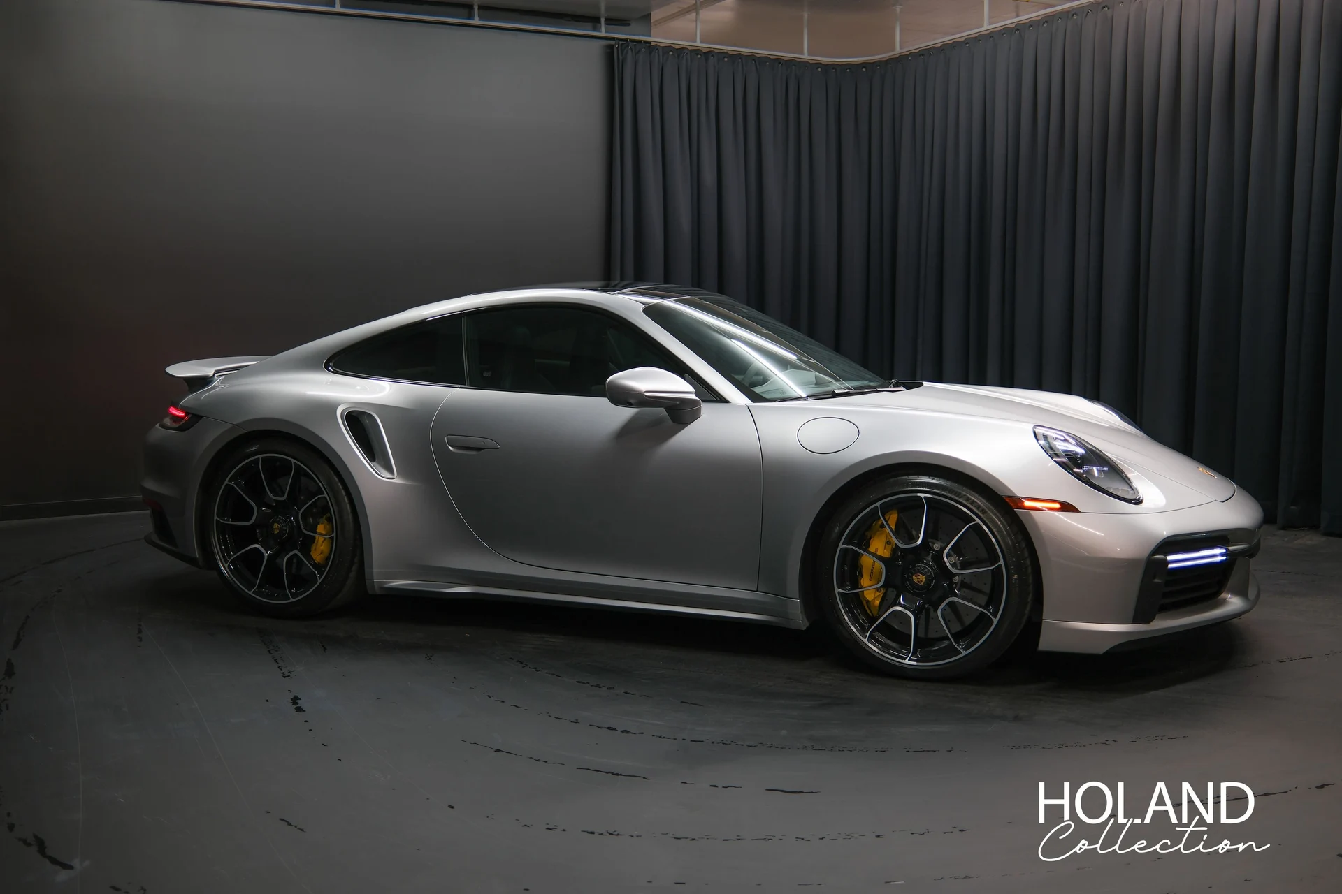 mph008_2426326443_301201f4_e606_4cc5_a935_ef04d9fef0a6_f3065a1539