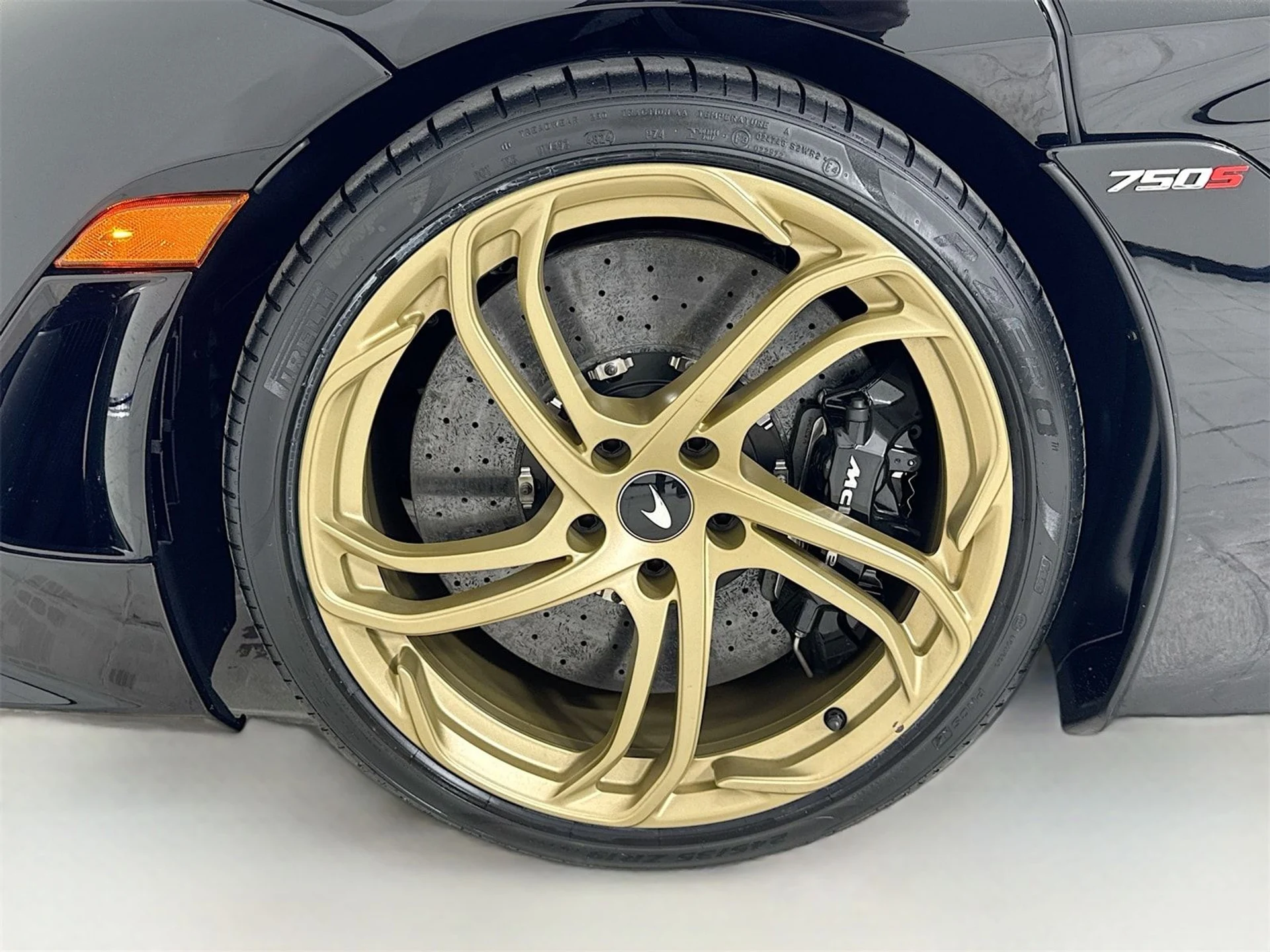 mph008_2432557799_c5a8e9d65b852bd6eab0e4a02ebd02f2x_3536114352