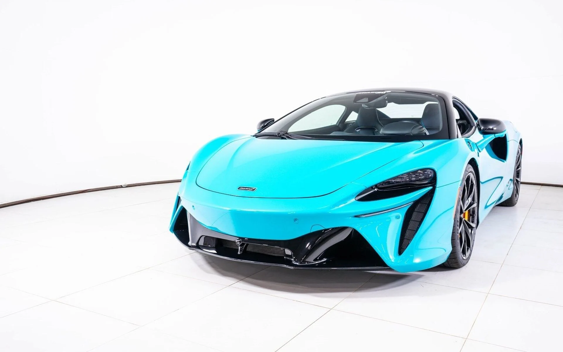 mph008_2437440020_27dddb6f1ca83d4ab32fae3008962e73x_2aa8e6fe0a