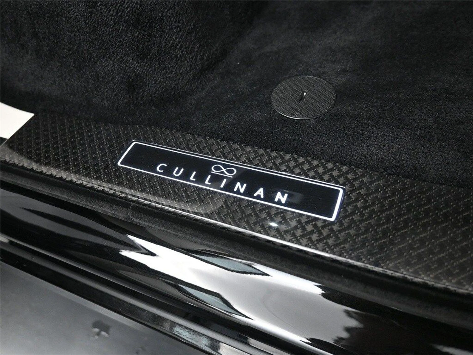 mph008_243835073_4da6f0e882c6f6c4aa54d0d813b48824x_00a5701718