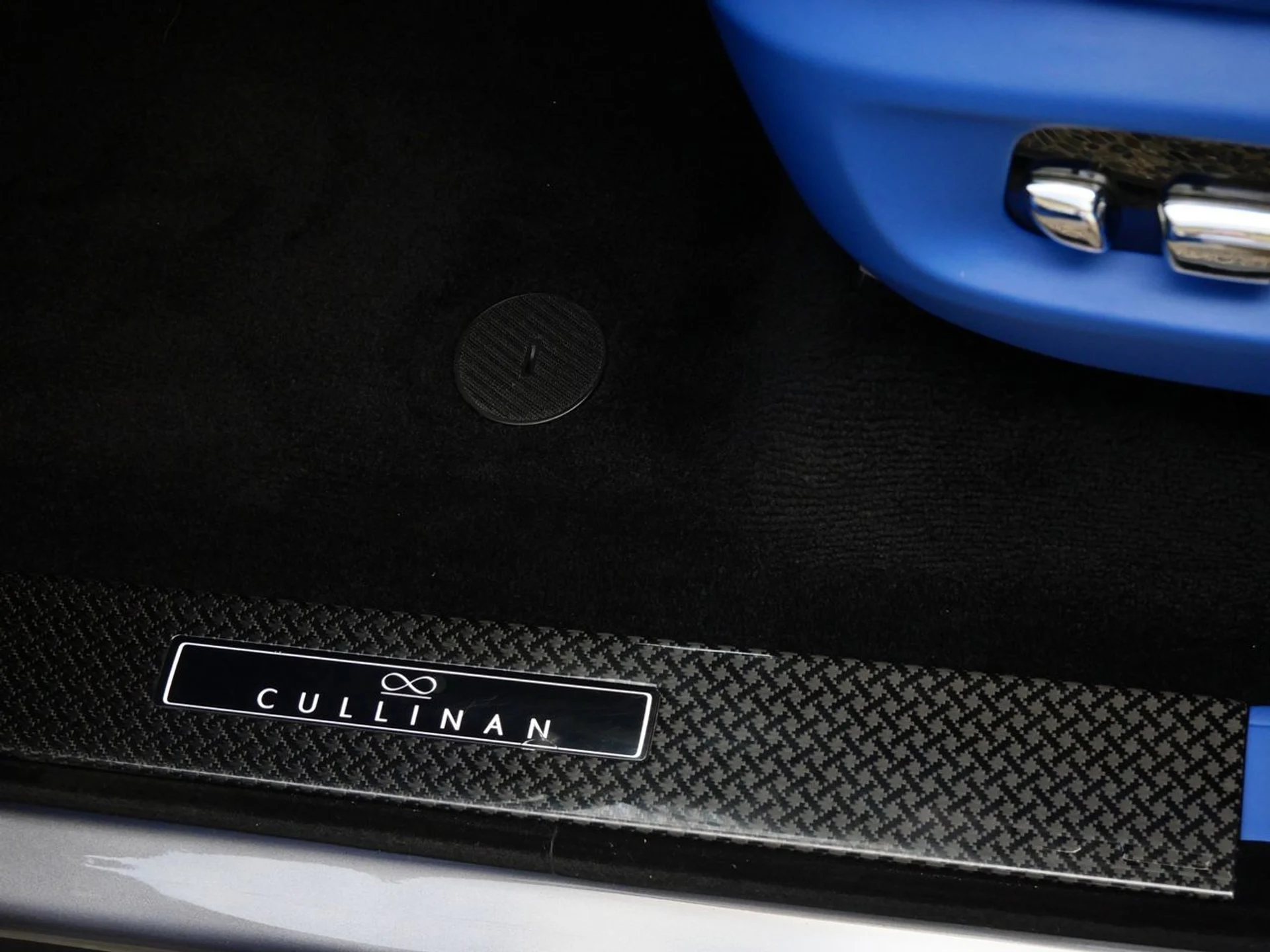 mph008_2447098888_08b426eaeec3eb08dff13dacc493b785x_ad6b803aa5