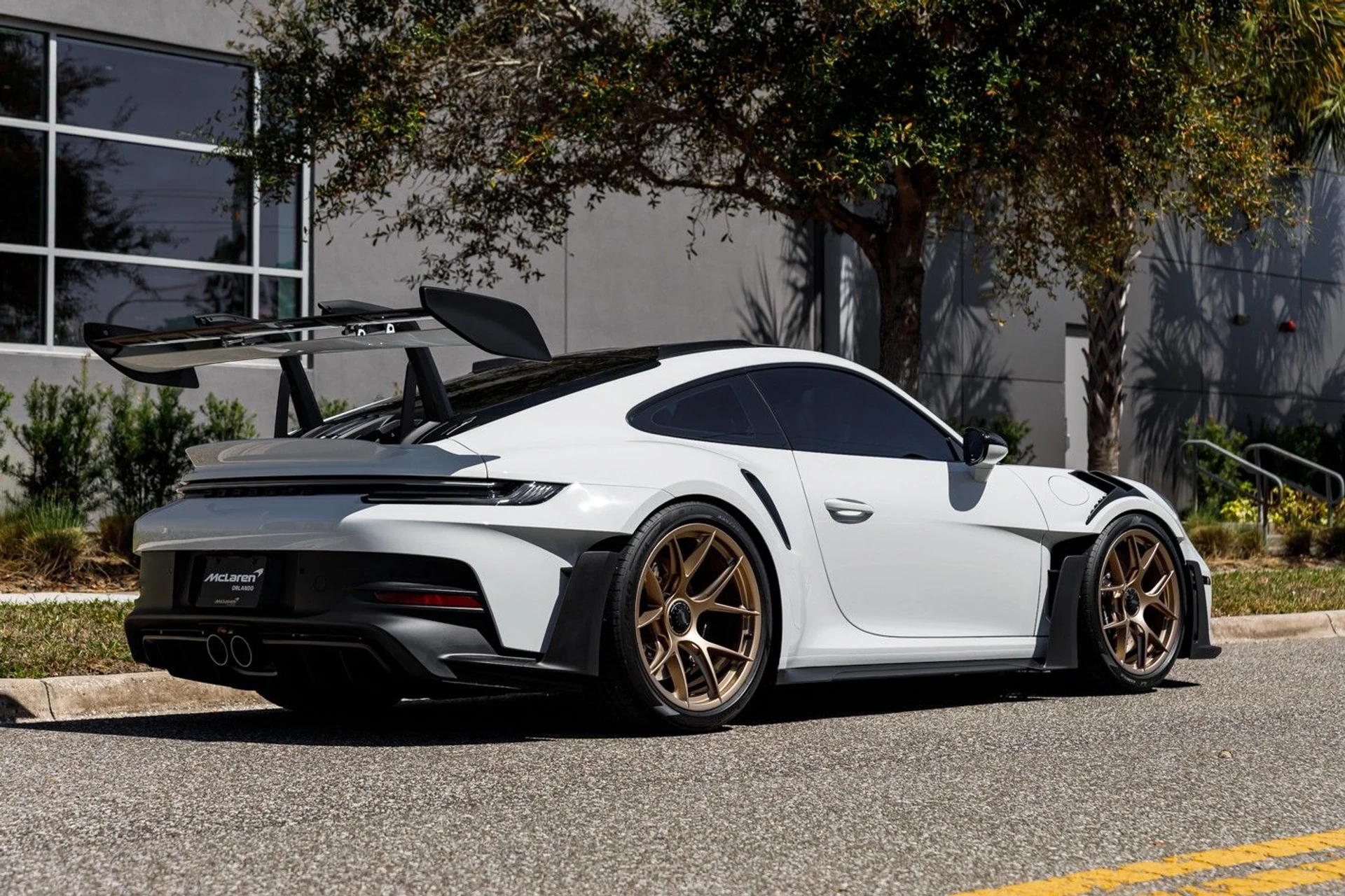 mph008_2455332236_645_p9_l_d5c9cd1e4f