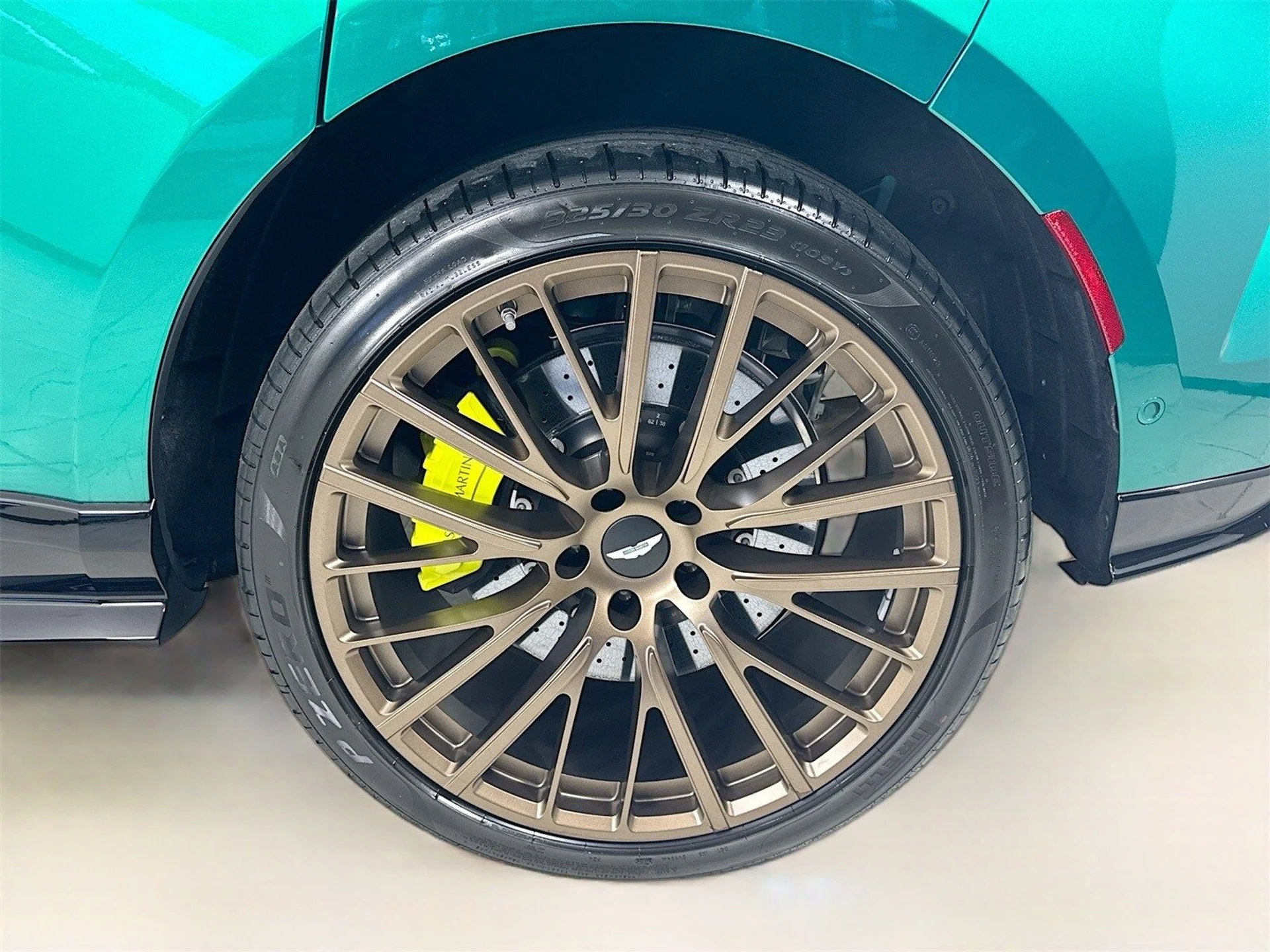 mph008_2458974123_7f358ddeb691acd0dddebda96635e85ax_04040d5abf