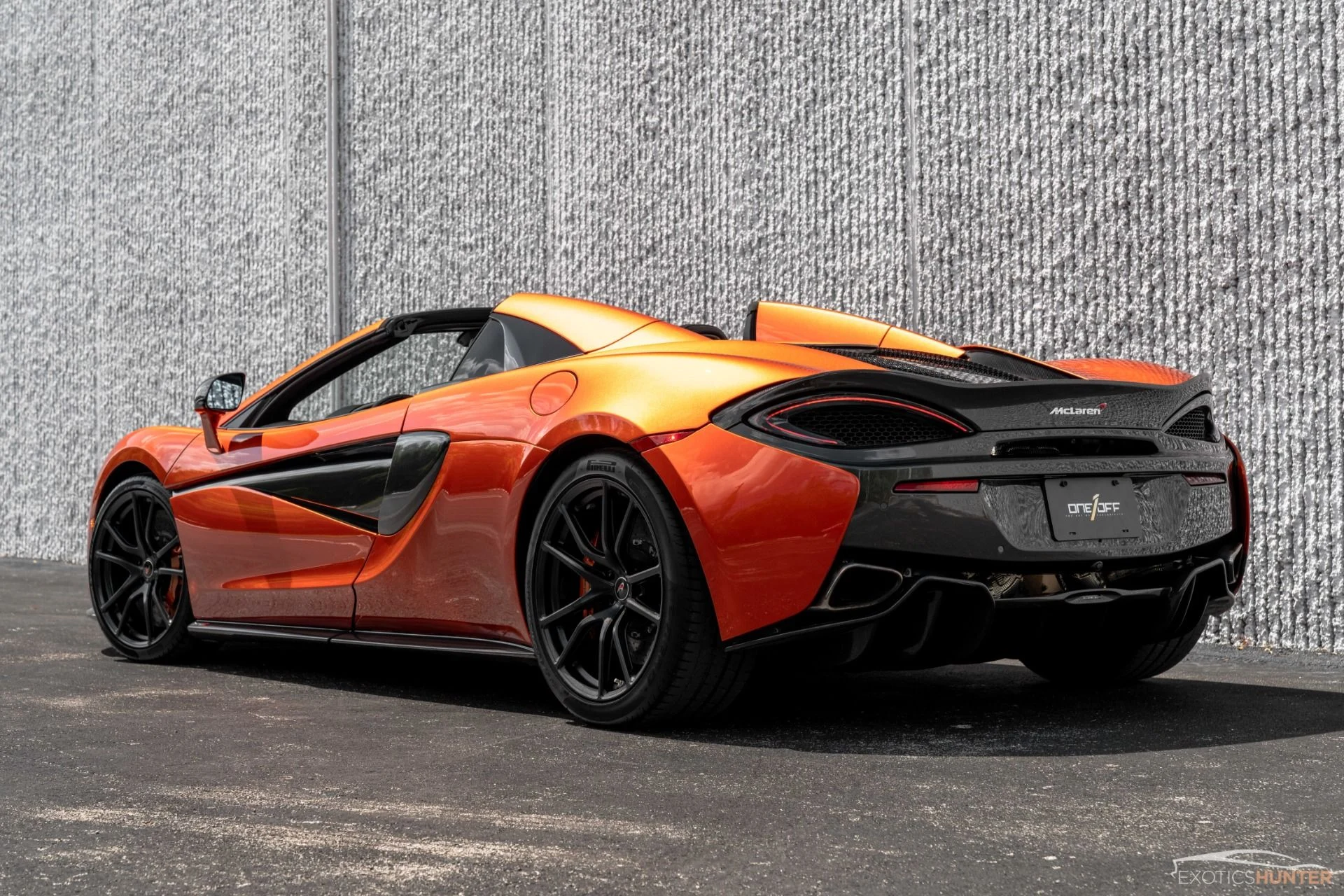 mph008_2459085650_Used_2018_Mc_Laren_570_S_Spider_w_Tons_of_Carbon_Luxury_Pack_Front_Lift_Volcano_Orange_1726586789_6997878e68