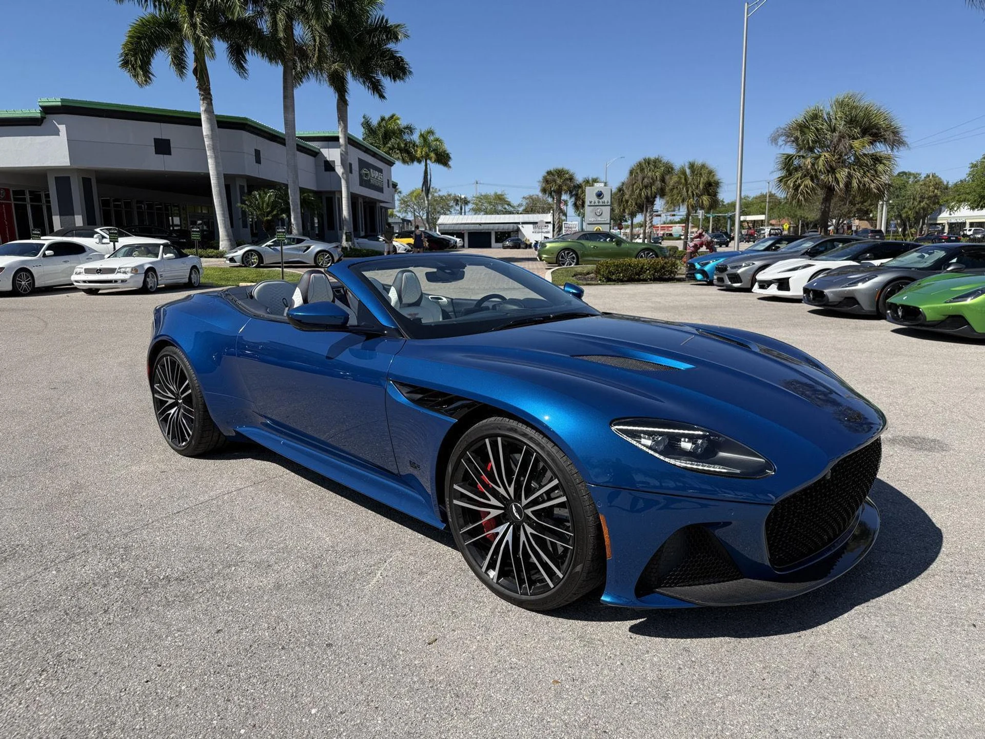 mph008_245915738_Used_2022_Aston_Martin_DBS_Superleggera_1774123289_d271ca2cb6
