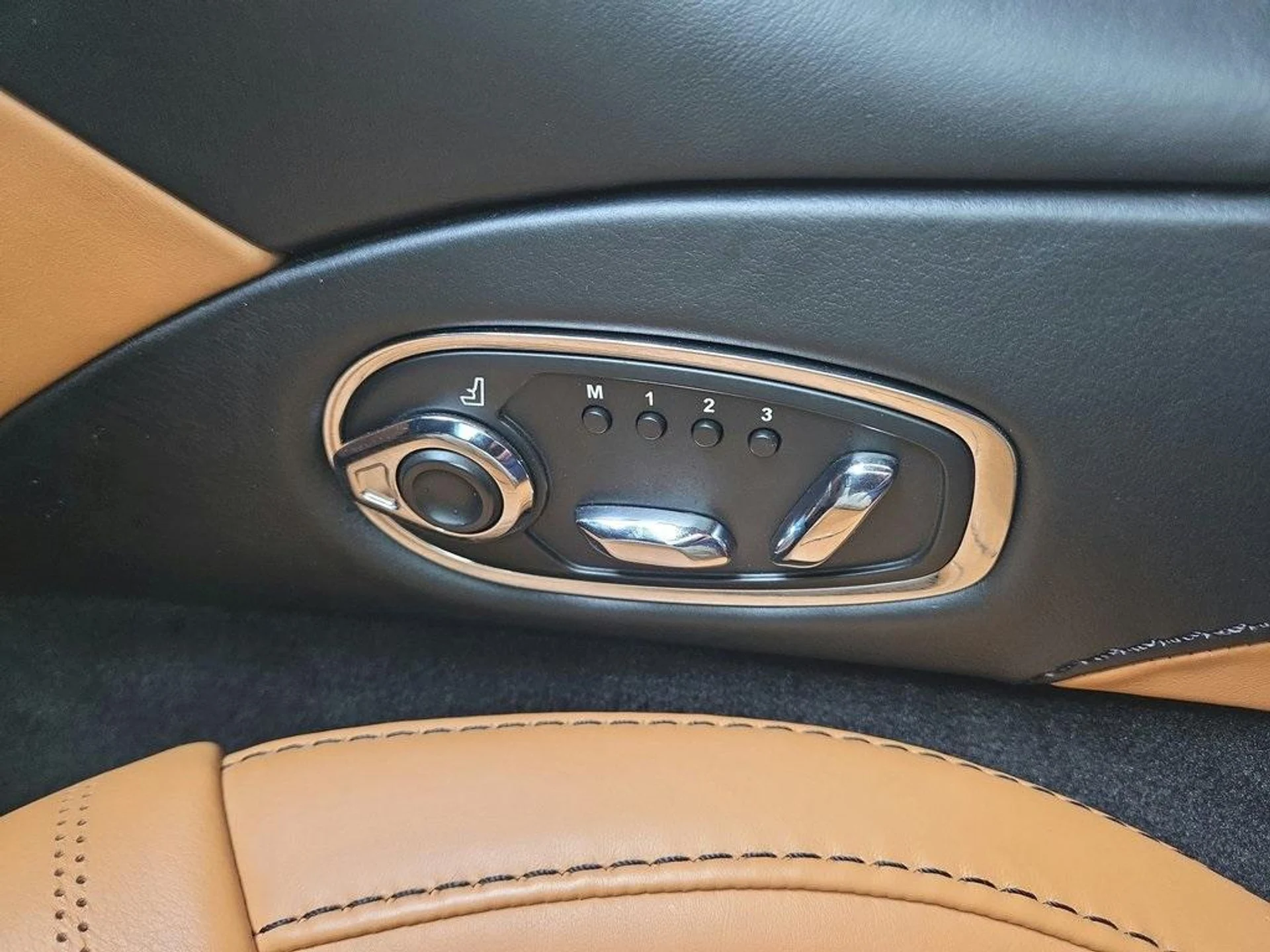 mph008_2467452574_l_Mg2_Mi_WH_Leh_L_Qh_WN_1o_T_Apbe_Upak_877e933f49