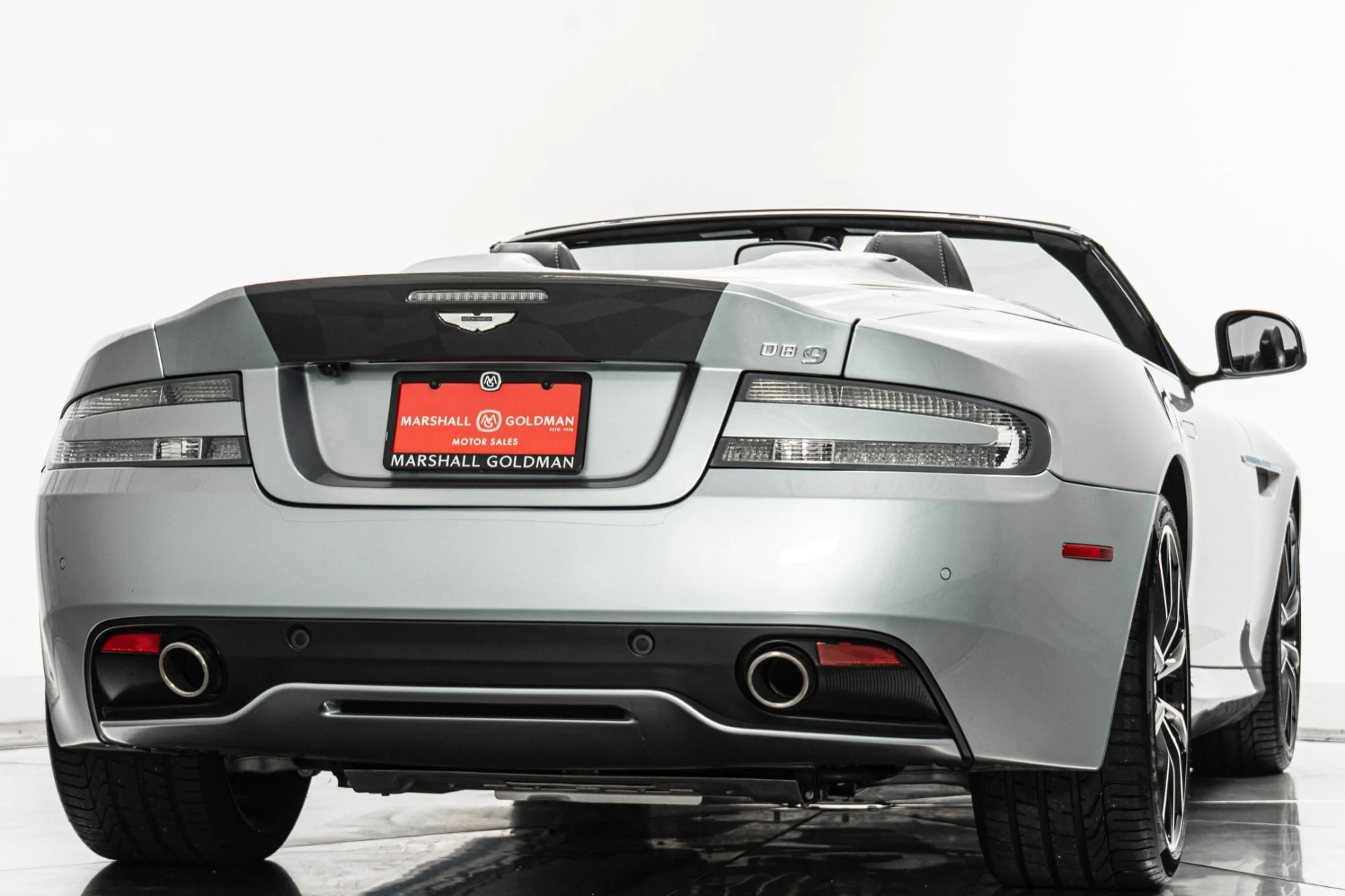 mph008_2468600105_Used_2014_Aston_Martin_DB_9_Volante_Centenary_Edition_1758295697_dae6219339