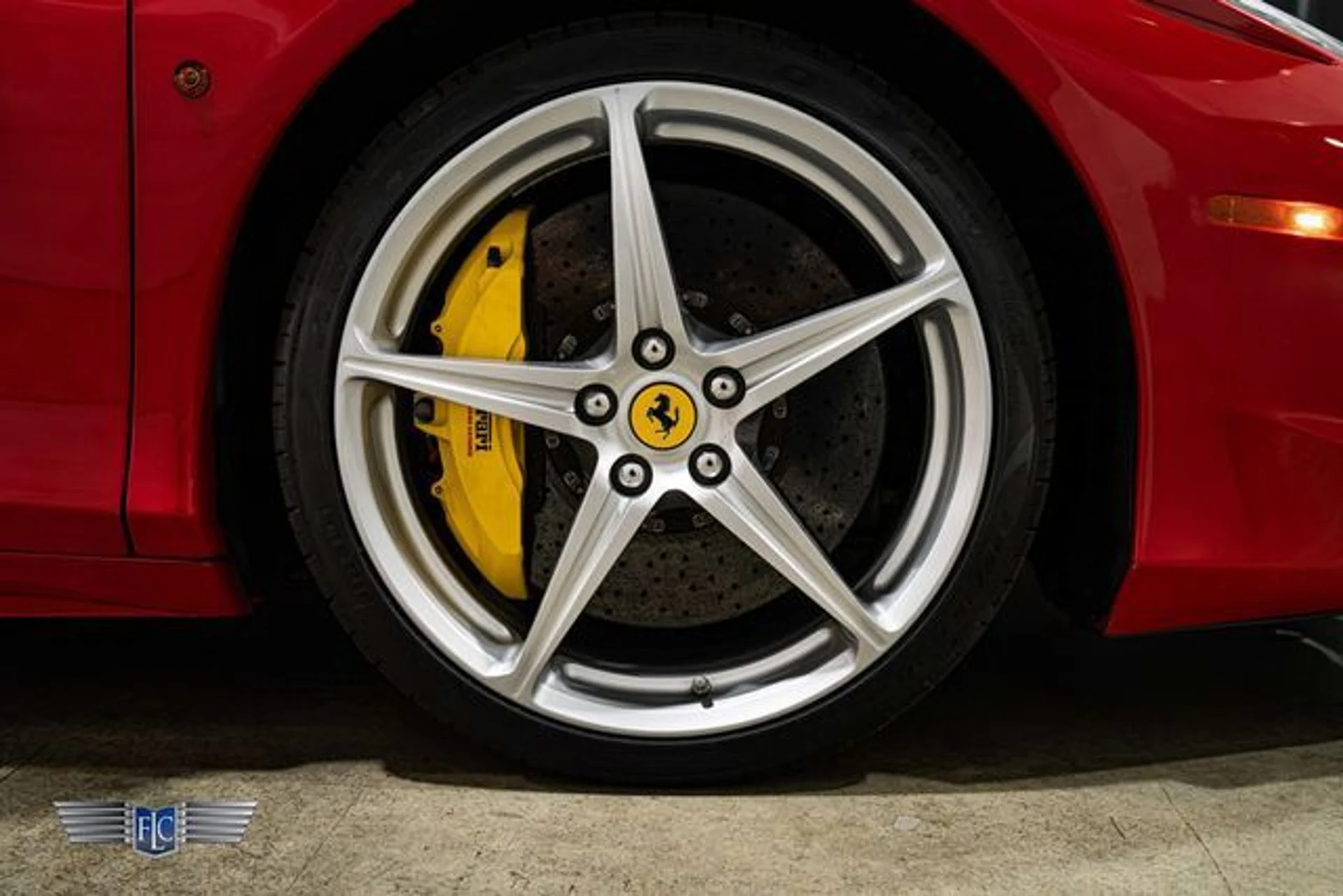 mph008_2470109704_used_2011_ferrari_458_italia_2drcoupe_9689_23088468_13_640_3705e04b7e