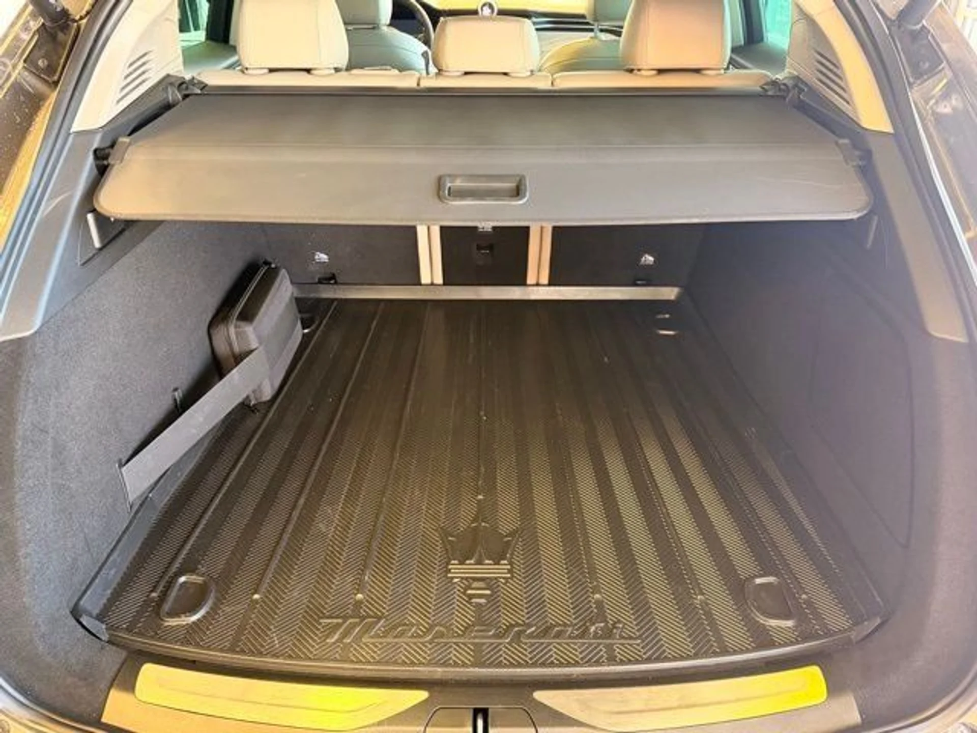 mph008_2471229599_24c404649b661cfa03fc6474bbe4d49f_264d83afd3