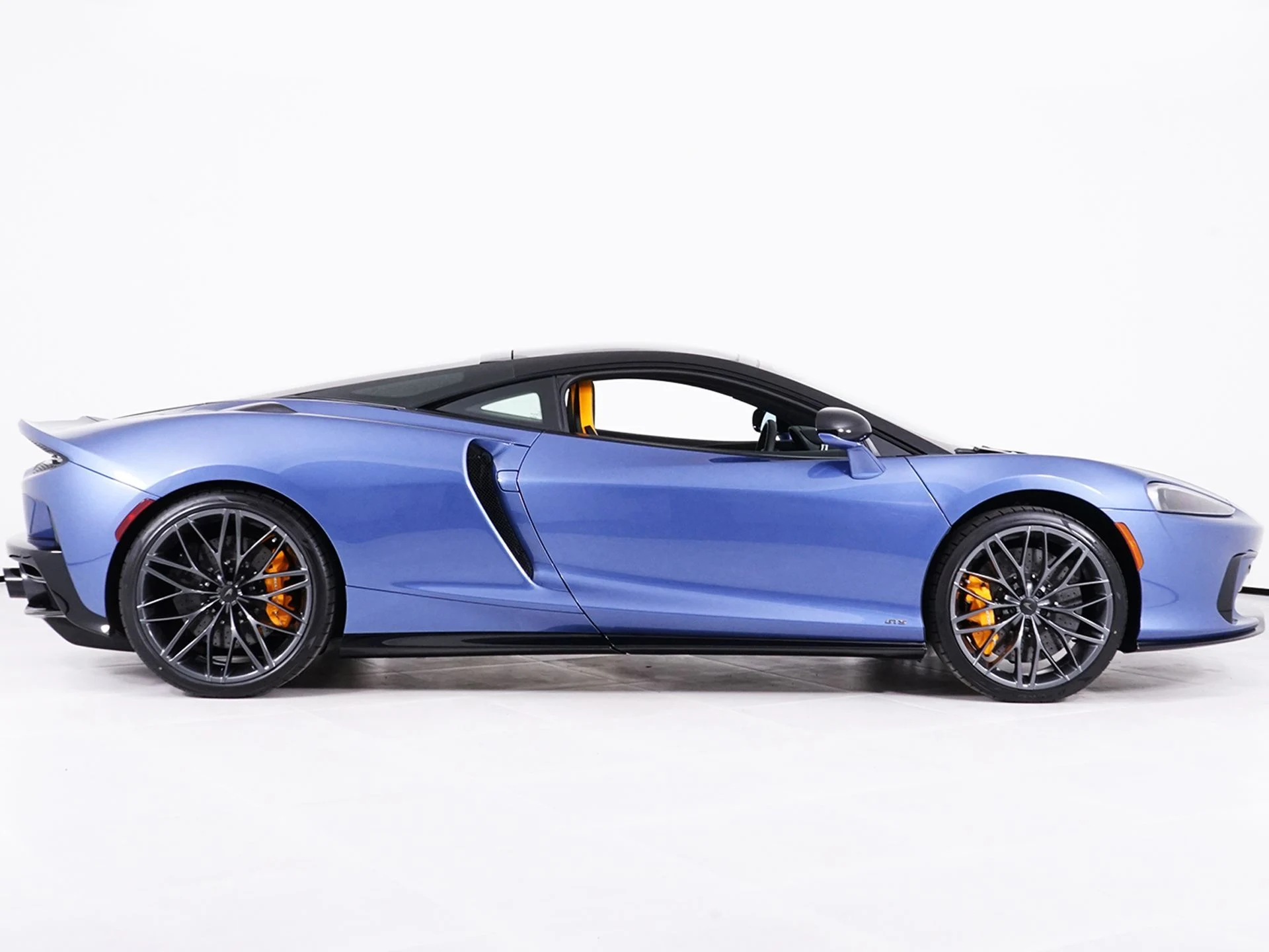 mph008_2474580036_dbf55a0d54e1babed5a079d60ef2e194x_5b9c6261c1