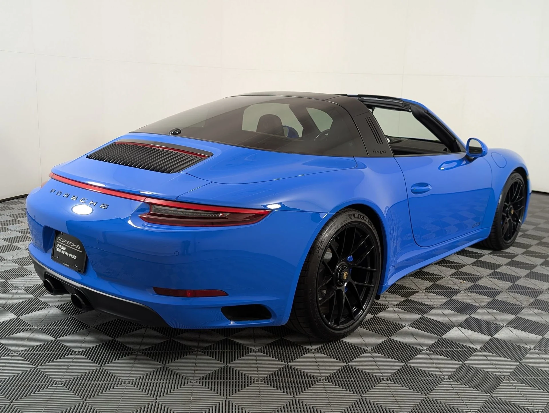 mph008_2476038488_9e23d451dcad7693d9aec414bdc71749x_b475c4e563