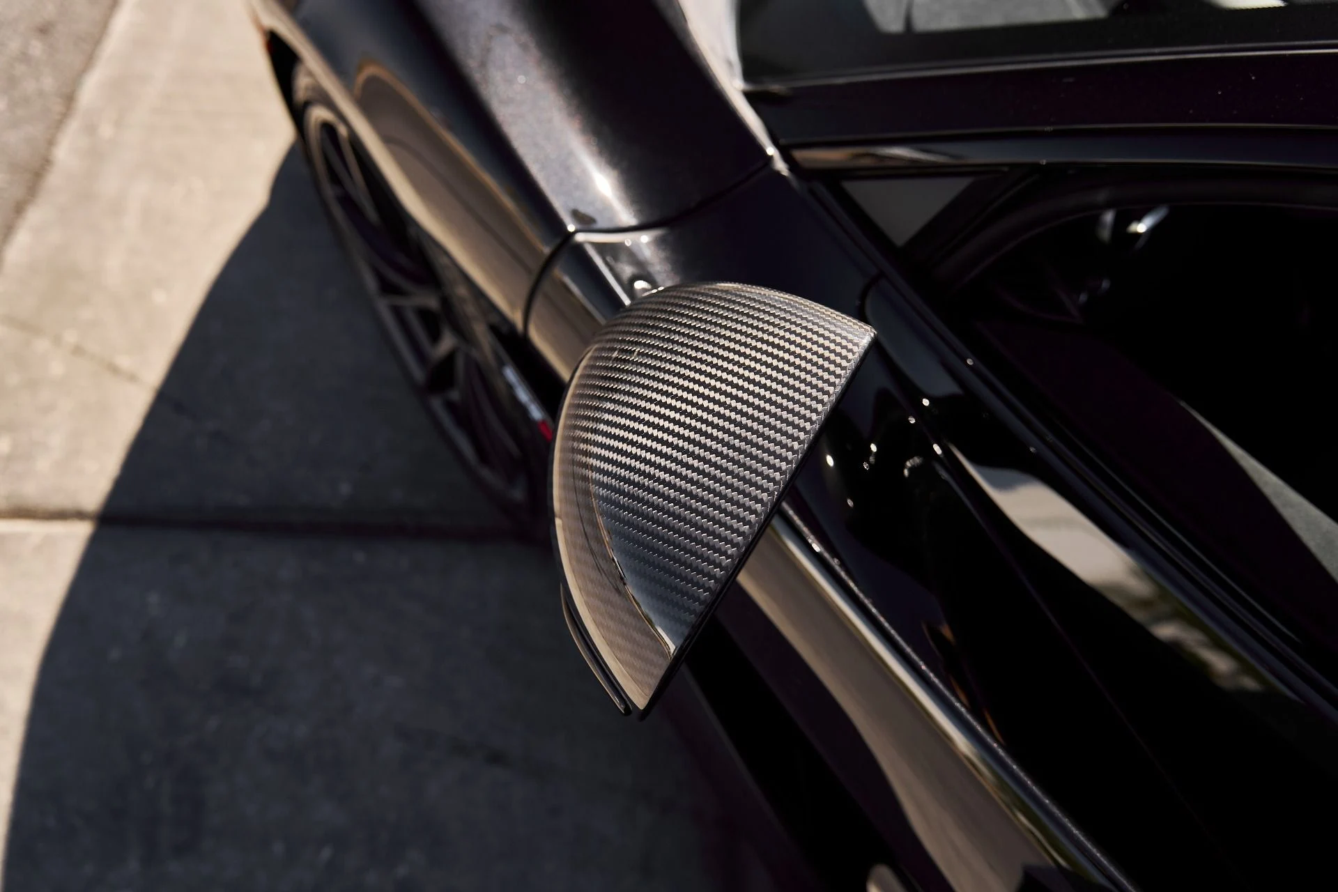 mph008_2483193523_Used_2024_Mc_Laren_750_S_Spider_1762034322_7edd06b4d2