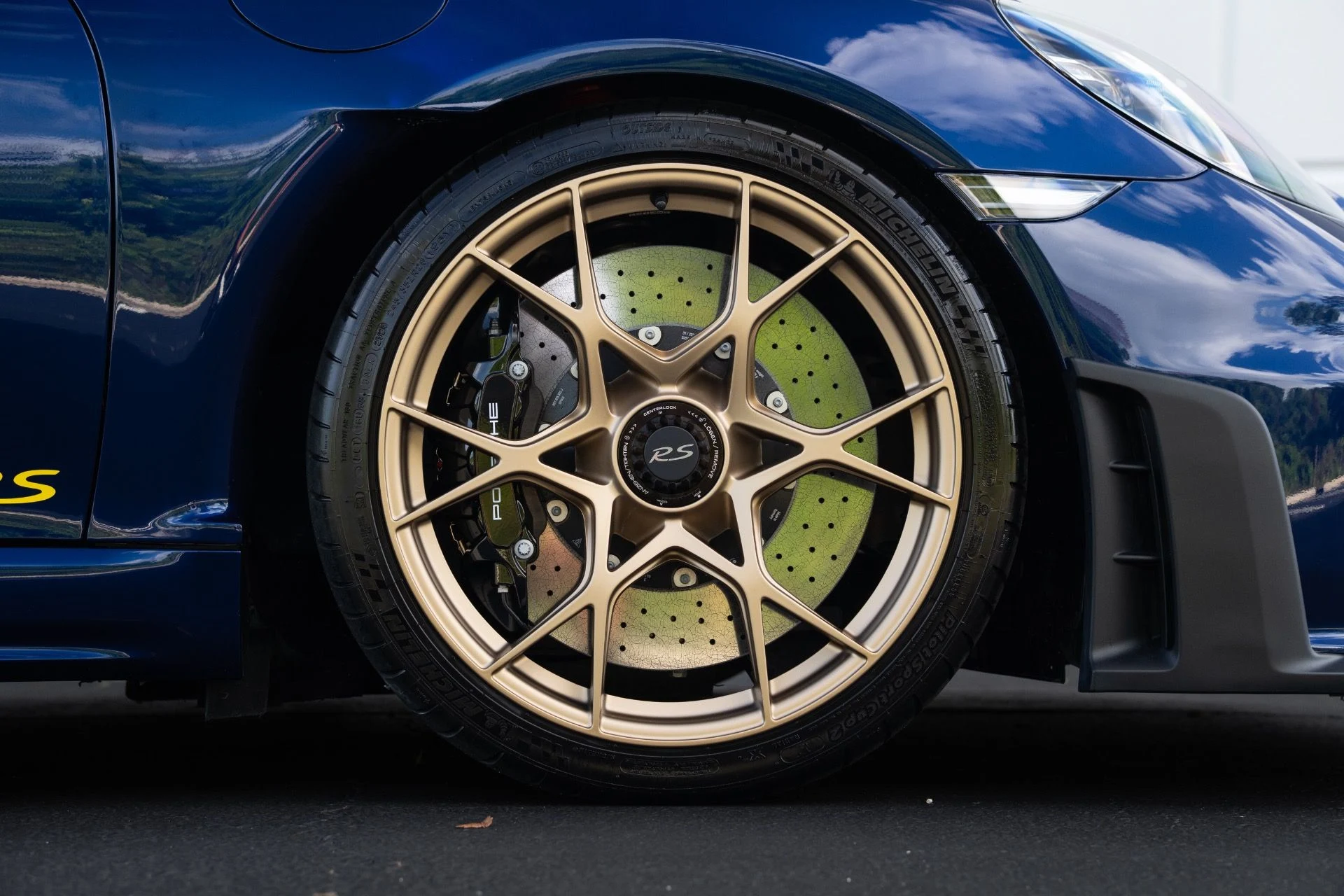 mph008_2486028617_Used_2024_Porsche_718_Cayman_GT_4_RS_1775021157_391f41e12c