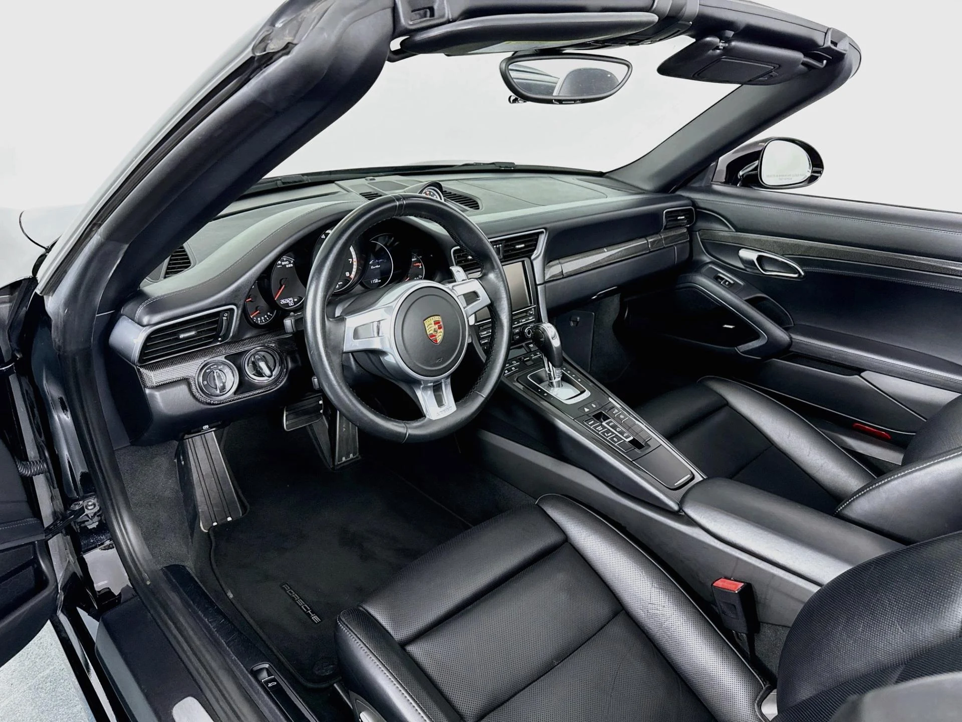 mph008_2488318923_Used_2015_Porsche_911_Turbo_1792520588_15d2415a7f