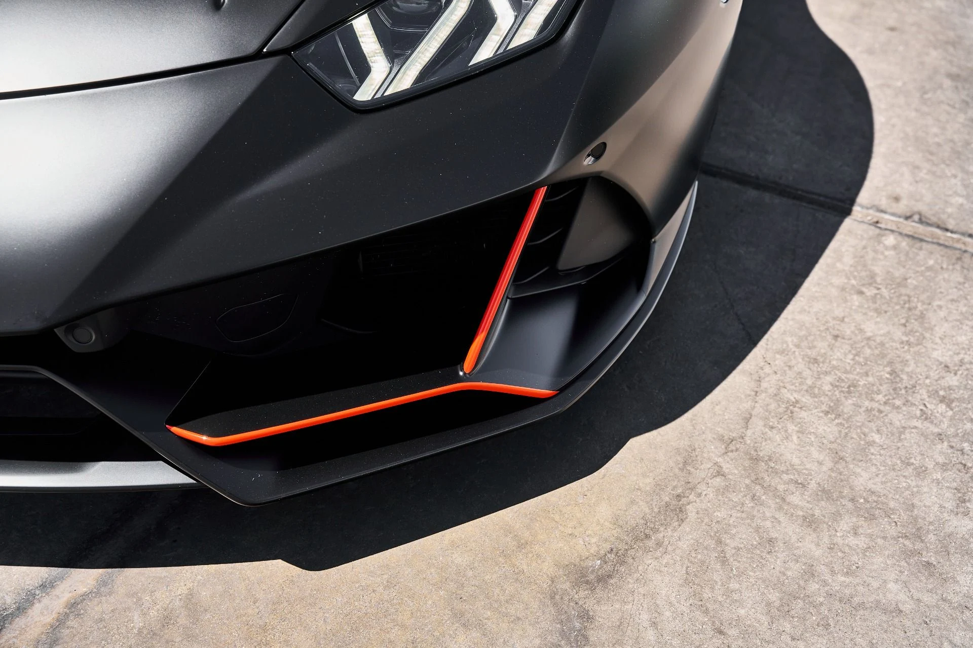 mph008_2489514626_Used_2024_Lamborghini_Huracan_EVO_Base_1778372603_5080d9a45d