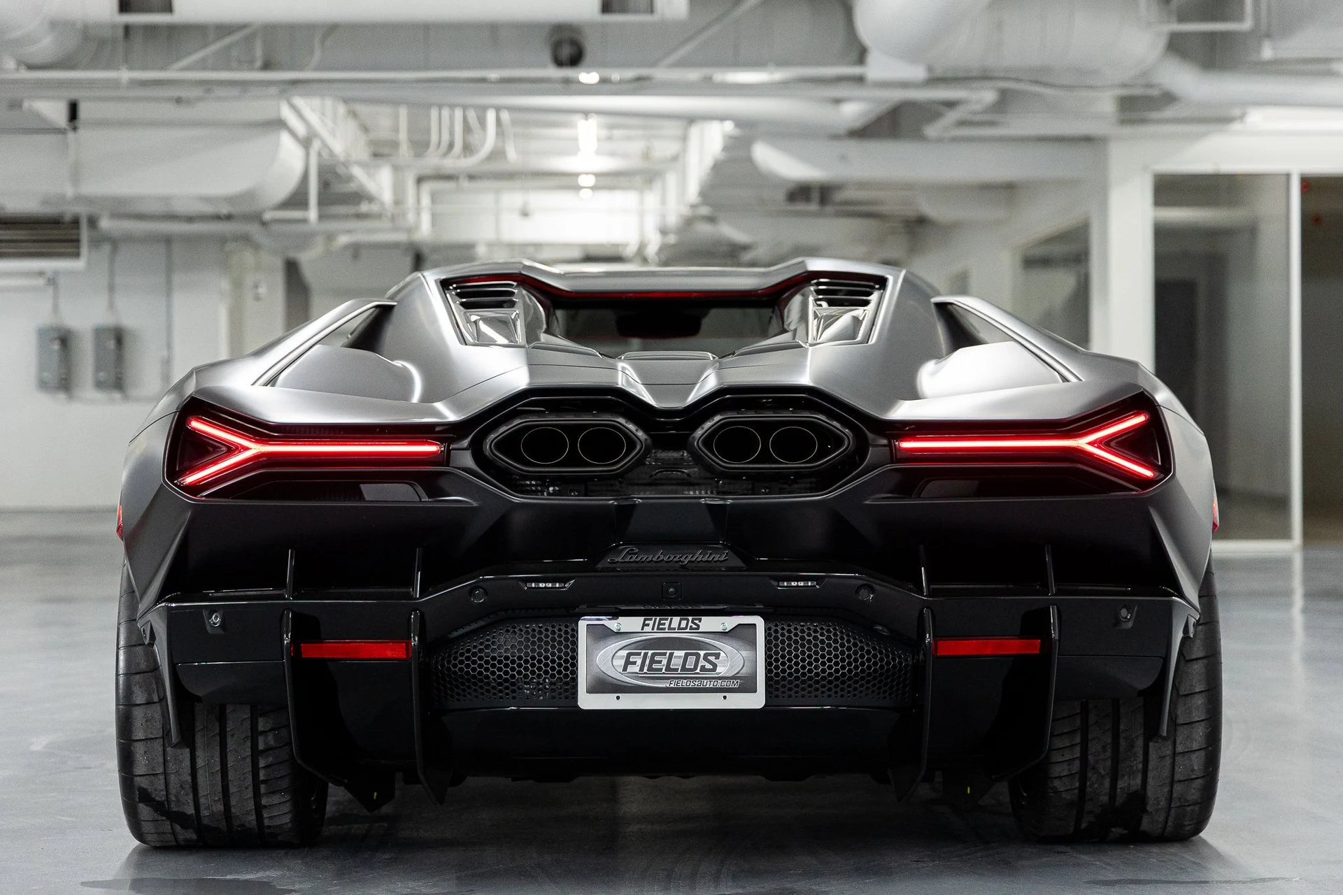 mph008_2491454185_8592115afa6a7ad461bc5bc701955e26x_e4c88d2b38