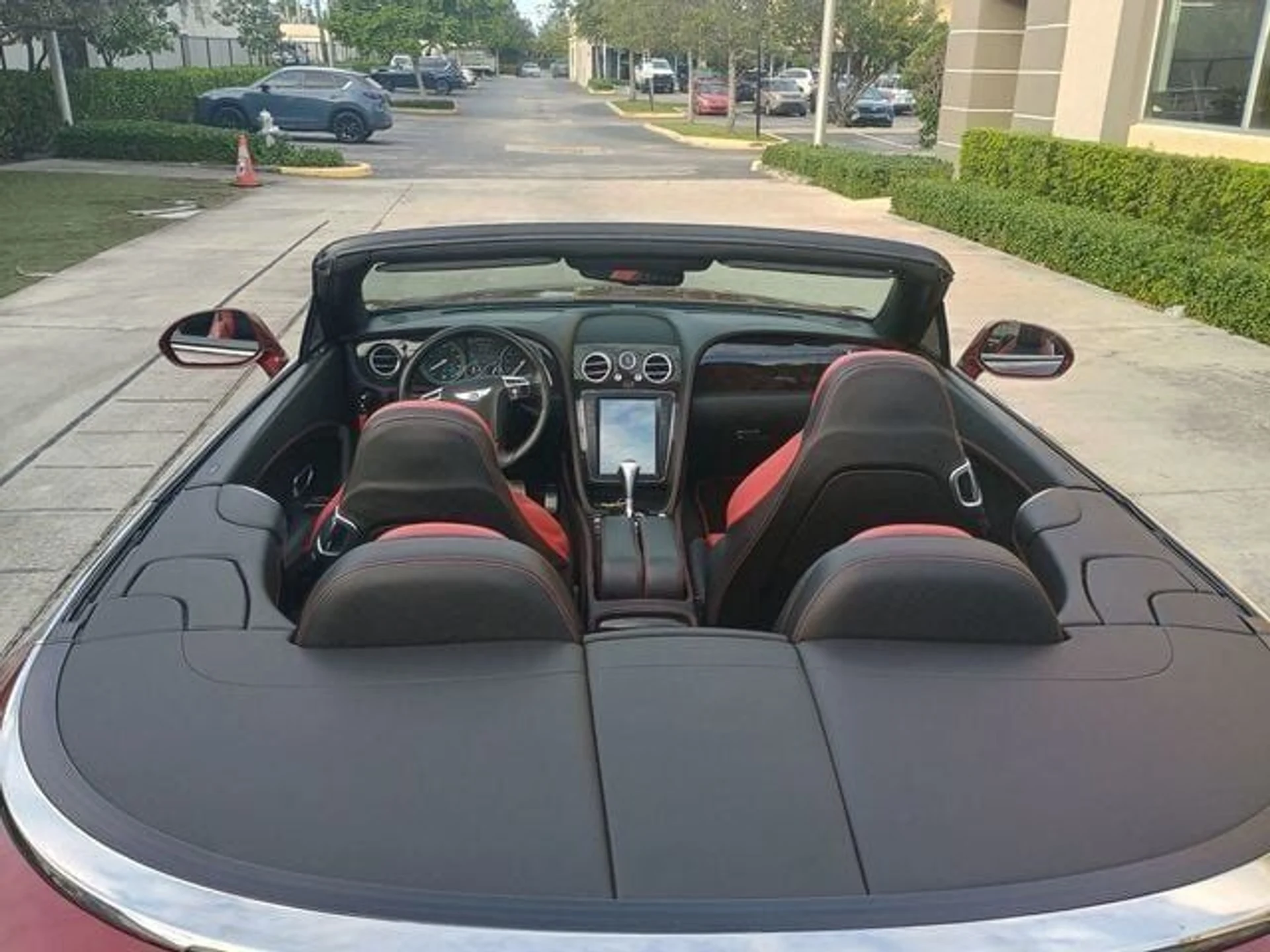 mph008_2497786298_b2b8ff4f18_640_52c6656da8