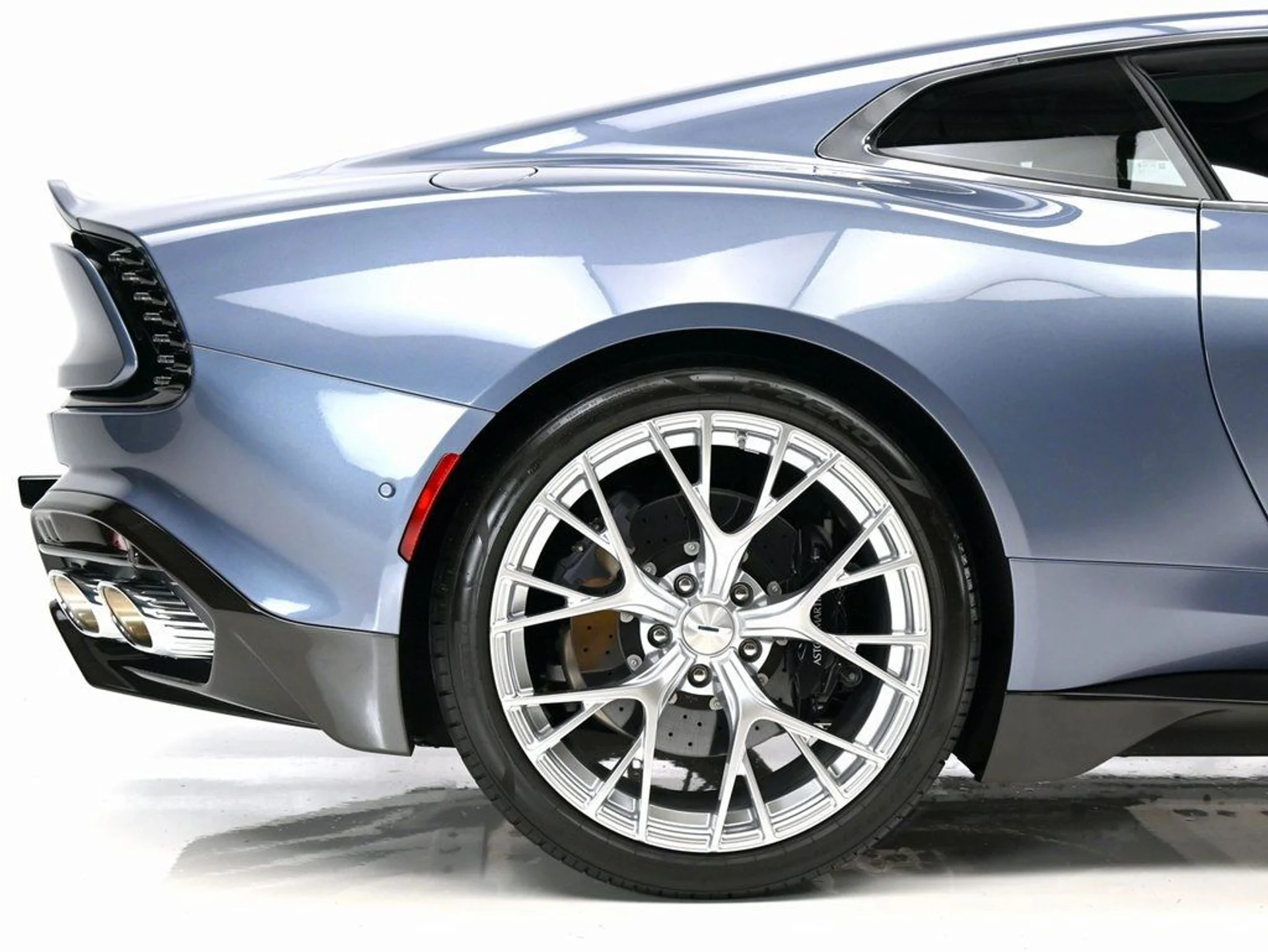 mph008_2511552548_0f50a92911c2ee0b2d2a870d703f2dff_2d09e3762c