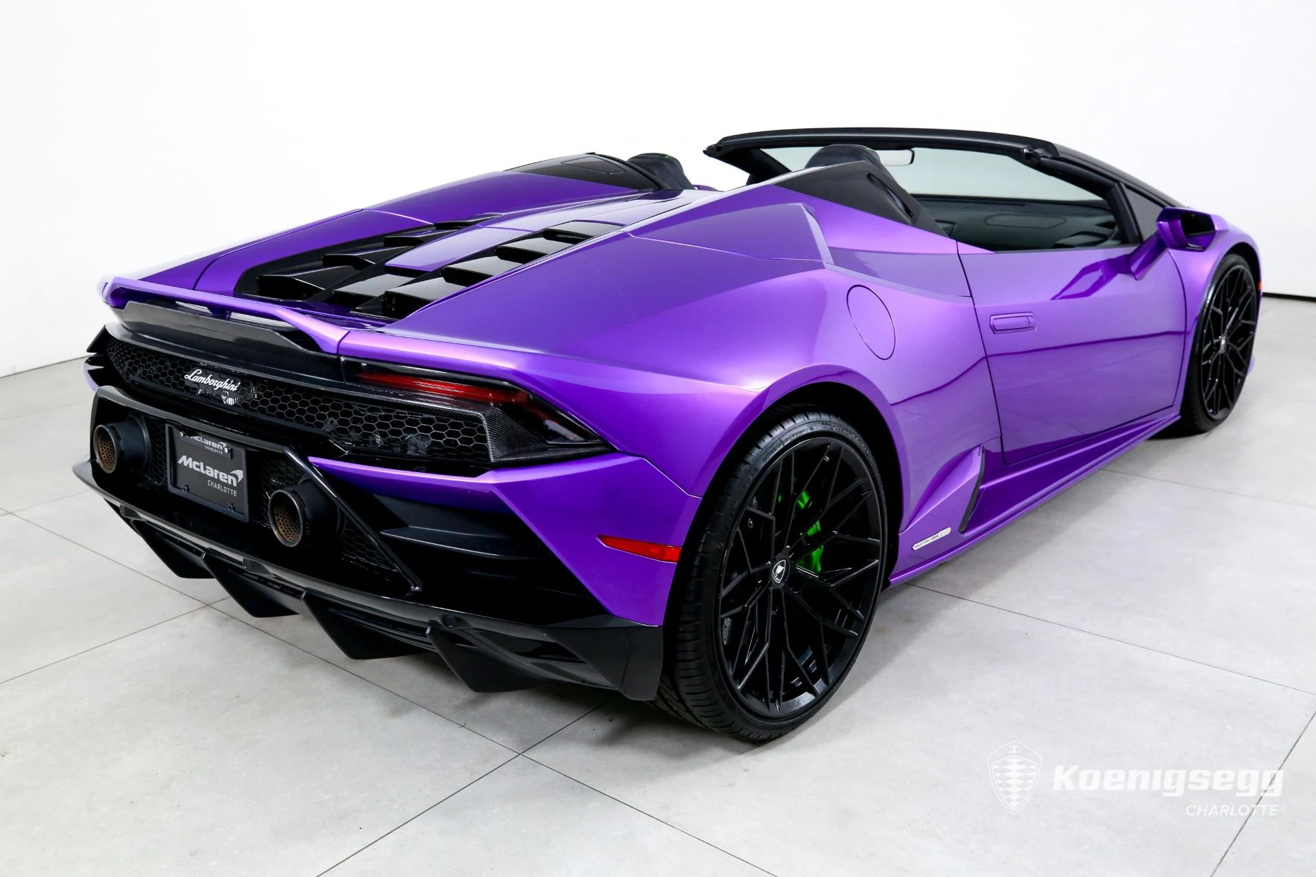 mph008_2518470315_Used_2020_Lamborghini_Huracan_EVO_Spyder_1782837531_e2560d8f97
