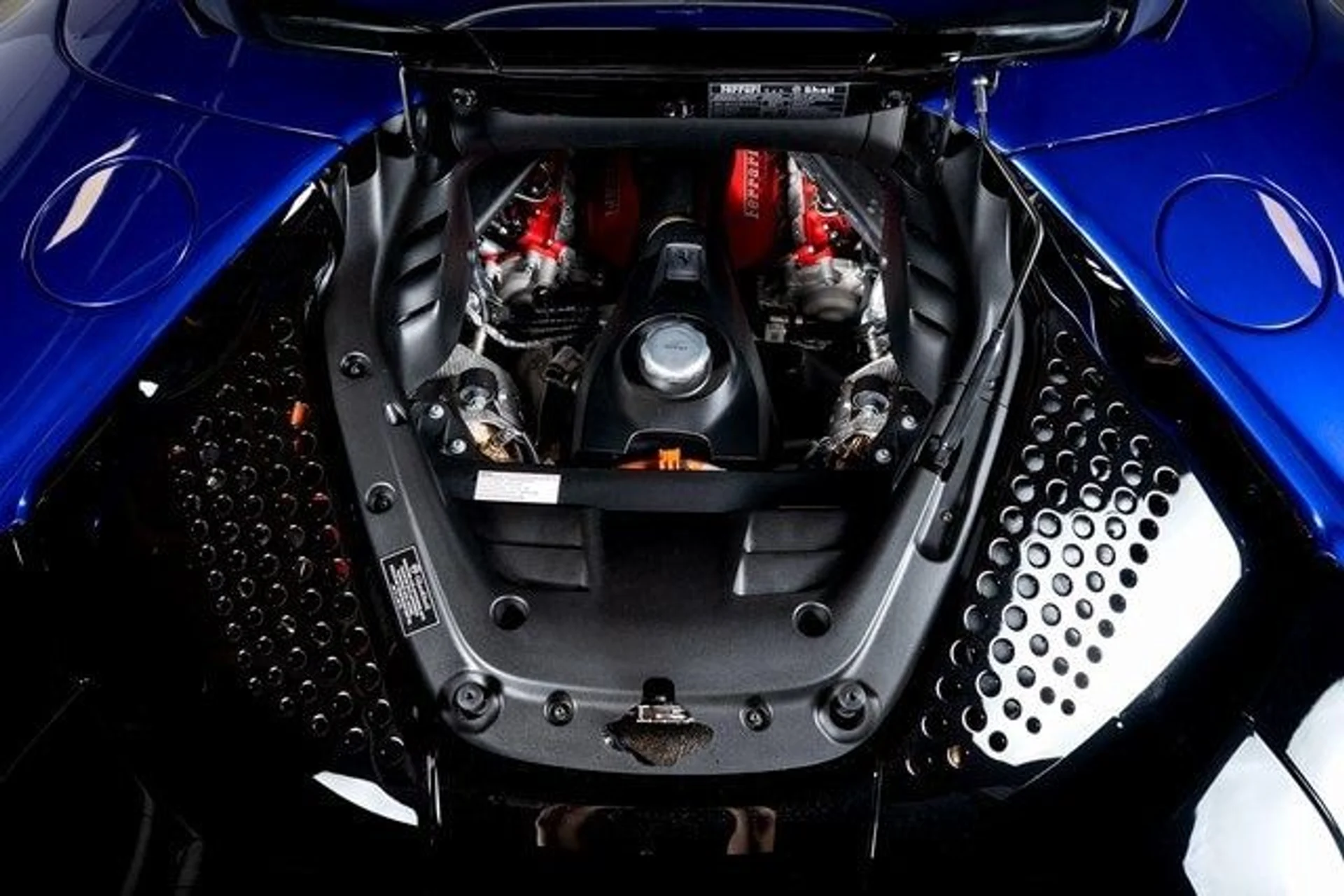 mph008_2521331677_f4c97a6508fd36f728441a5c72aa9895x_f5af6c52ad