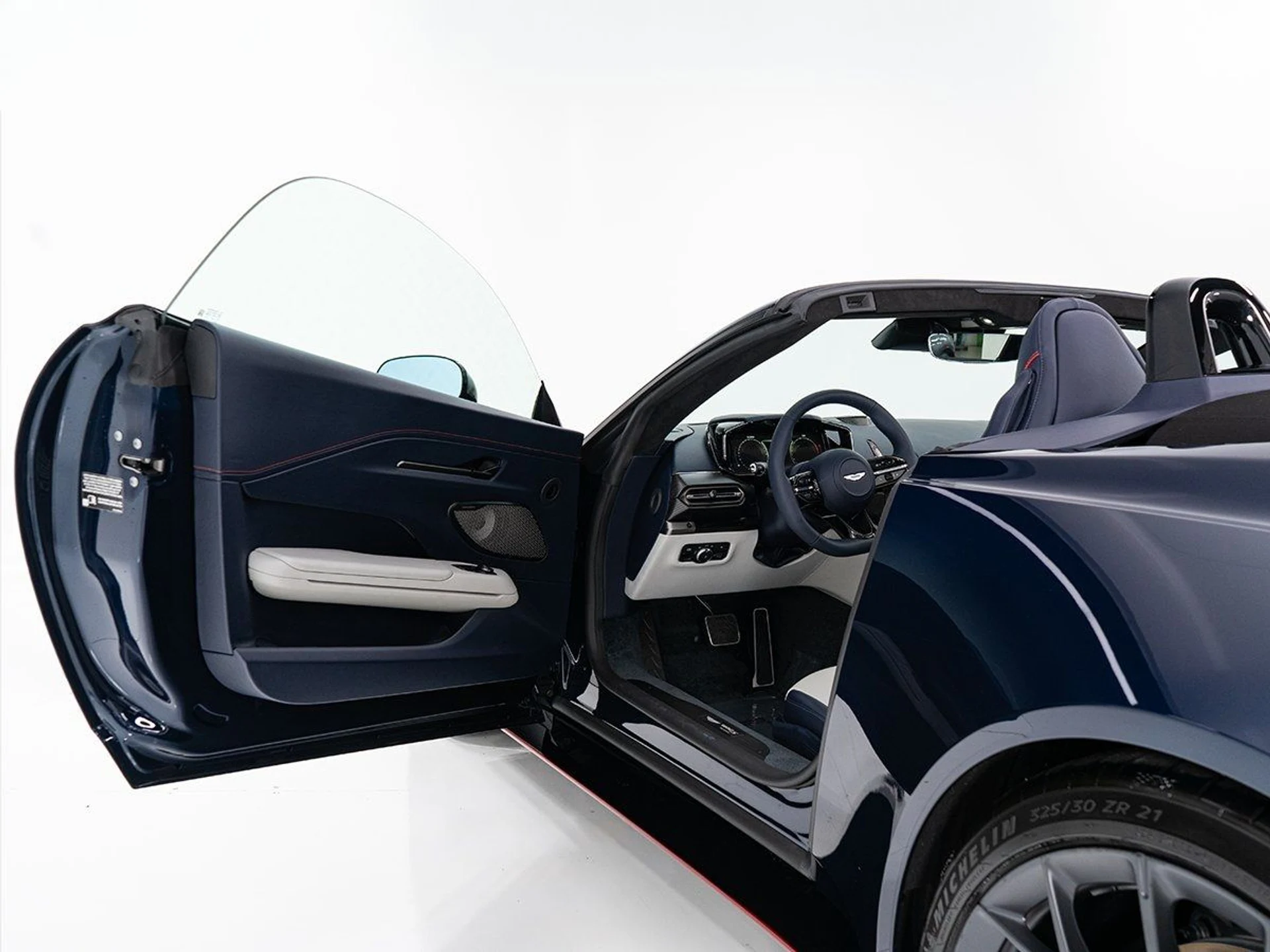 mph008_2521688376_972dede1b566145ef1d25d43345edc95_3a74542d8d